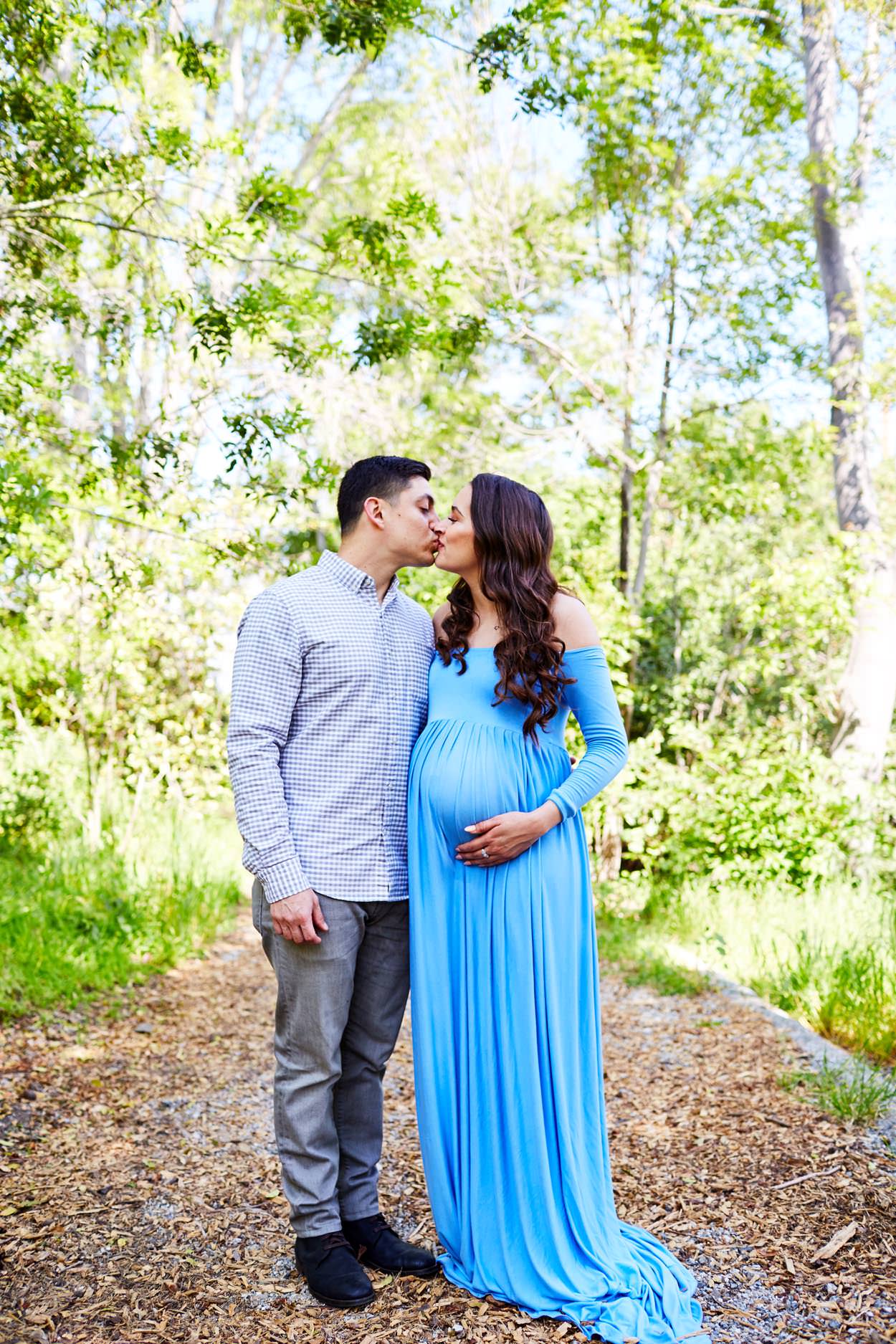 Wilderness Park Maternity Photography images from South Bay family and wedding portrait photography business Daniel Doty Photography.