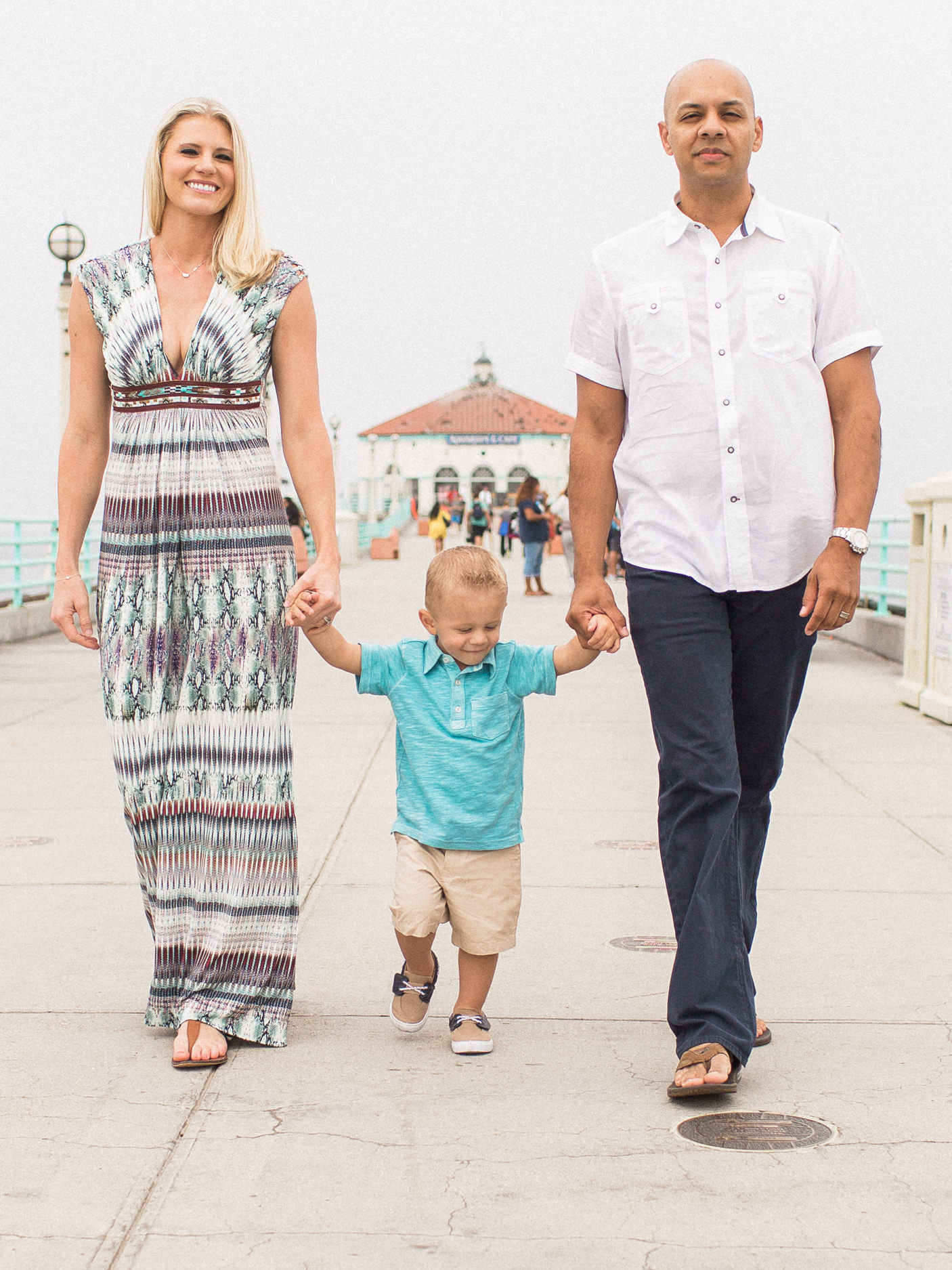  Manhattan Beach Krishnan Family Portrait Photography Session from South Bay family and wedding portrait photography business Daniel Doty Photography.  