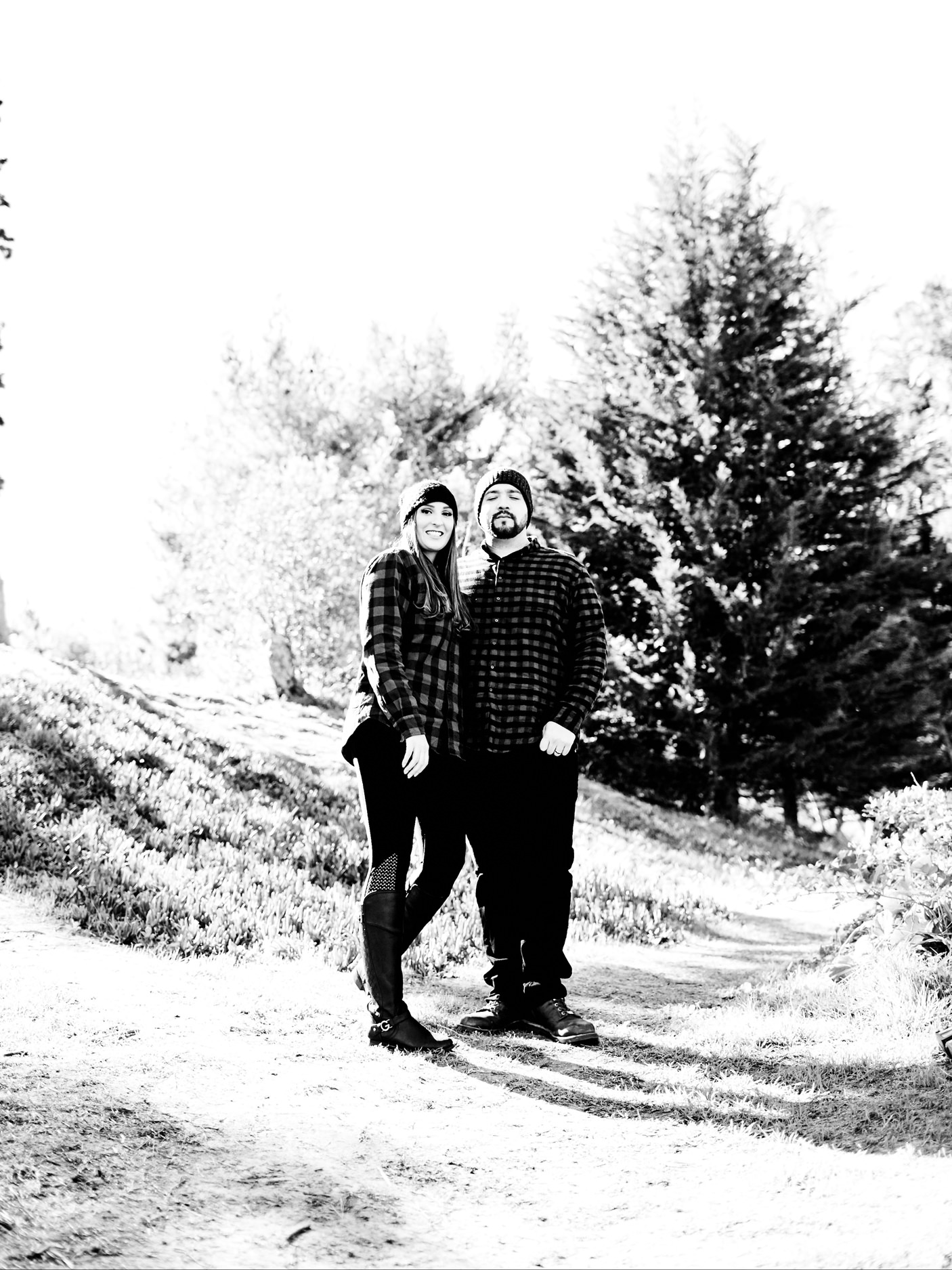  Wilderness Park Redondo Beach Engagement Photographs and Wilderness Park Redondo Beach Engagement Photography, Wilderness Park Redondo Beach Engagement Photographer, Wilderness Park Redondo Beach Engagement Photos from Fine Art Family Portrait Photo