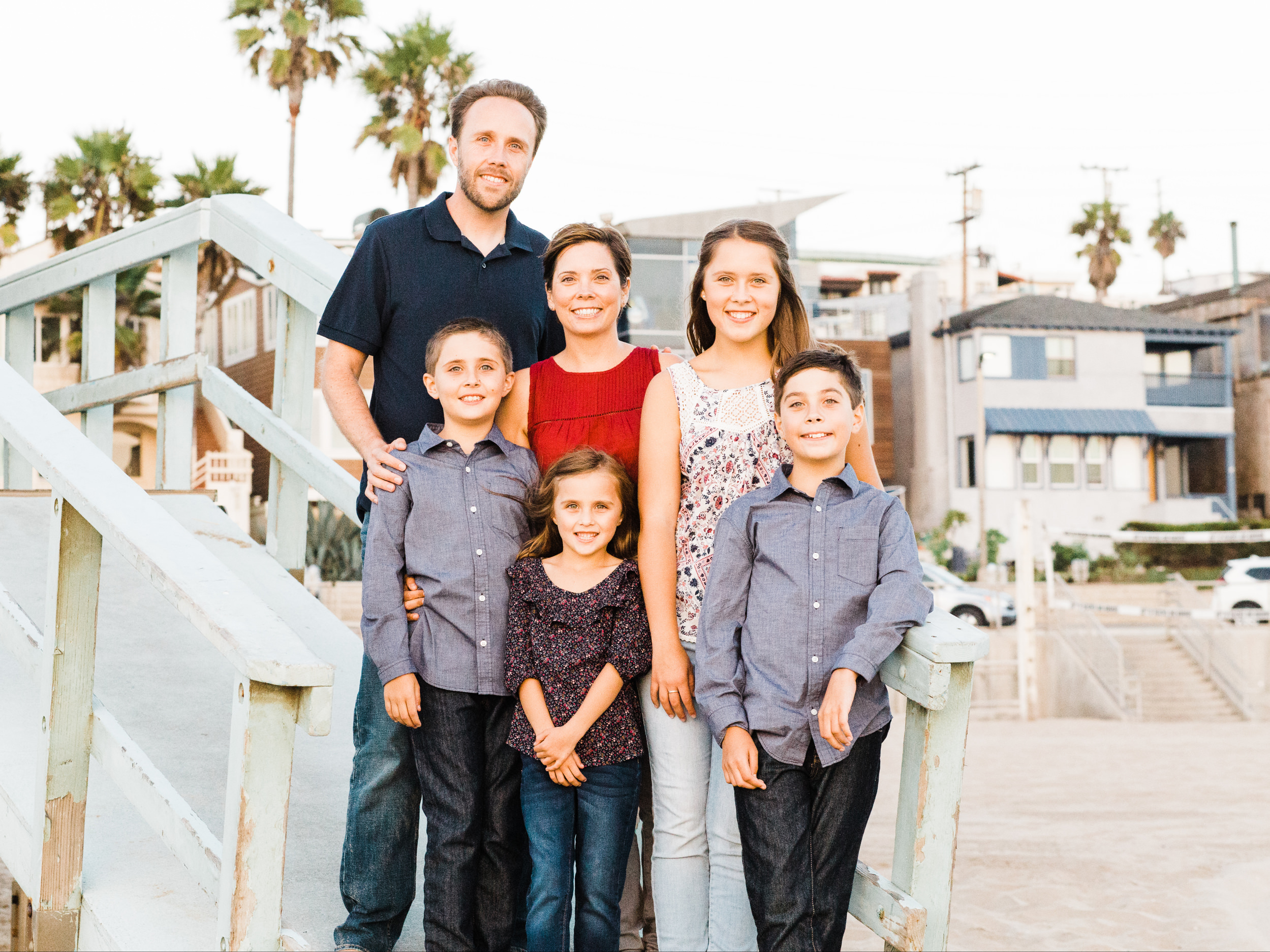  El Porto Manhattan Beach Family Portrait Photographs and El Porto Manhattan Beach Family Portrait Photographs, El Porto Manhattan Beach Family Portrait Photographs, Photographer, El Porto Manhattan Beach Family Portrait Photographs from Fine Art Fam