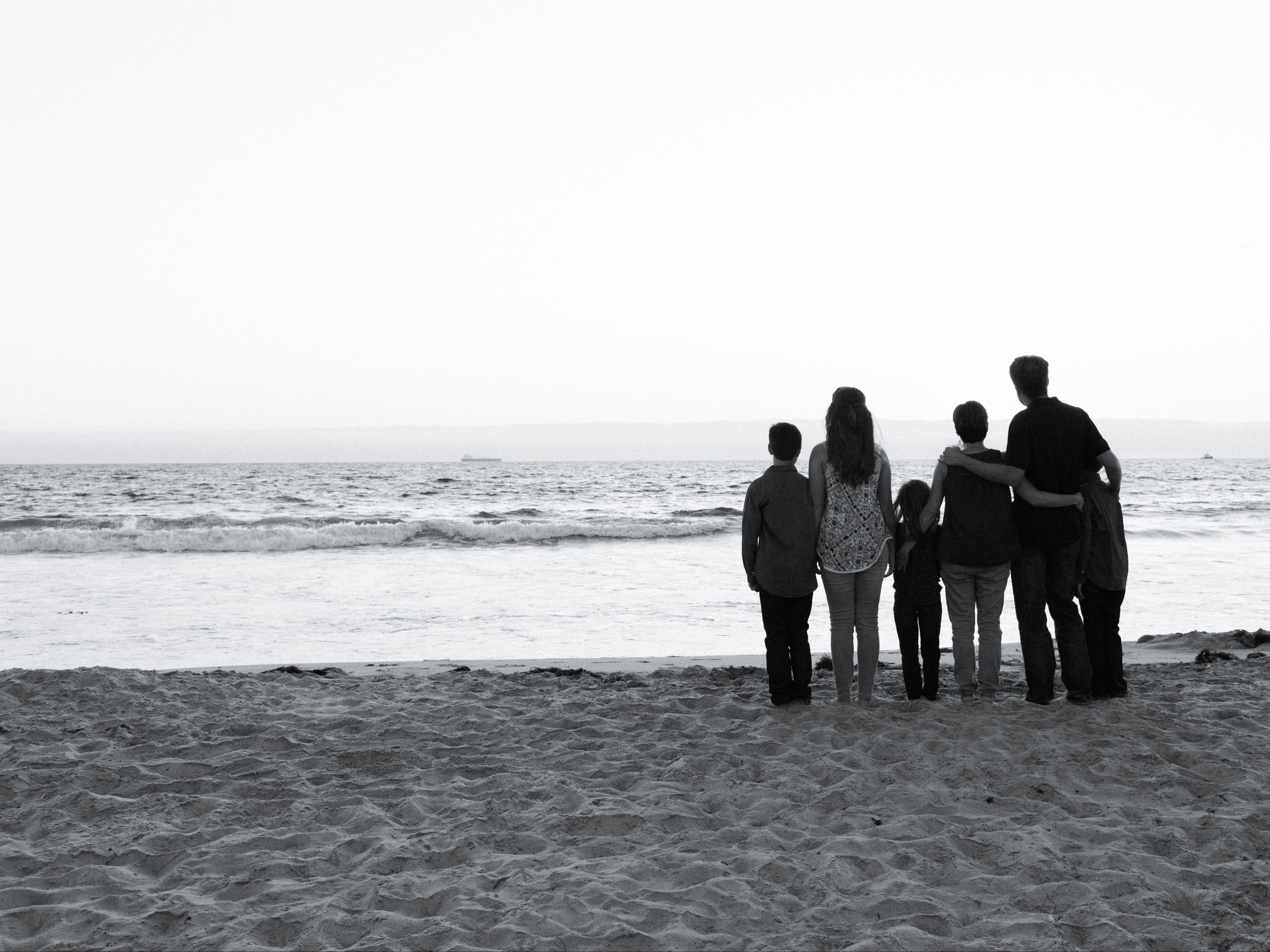  El Porto Manhattan Beach Family Portrait Photographs and El Porto Manhattan Beach Family Portrait Photographs, El Porto Manhattan Beach Family Portrait Photographs, Photographer, El Porto Manhattan Beach Family Portrait Photographs from Fine Art Fam