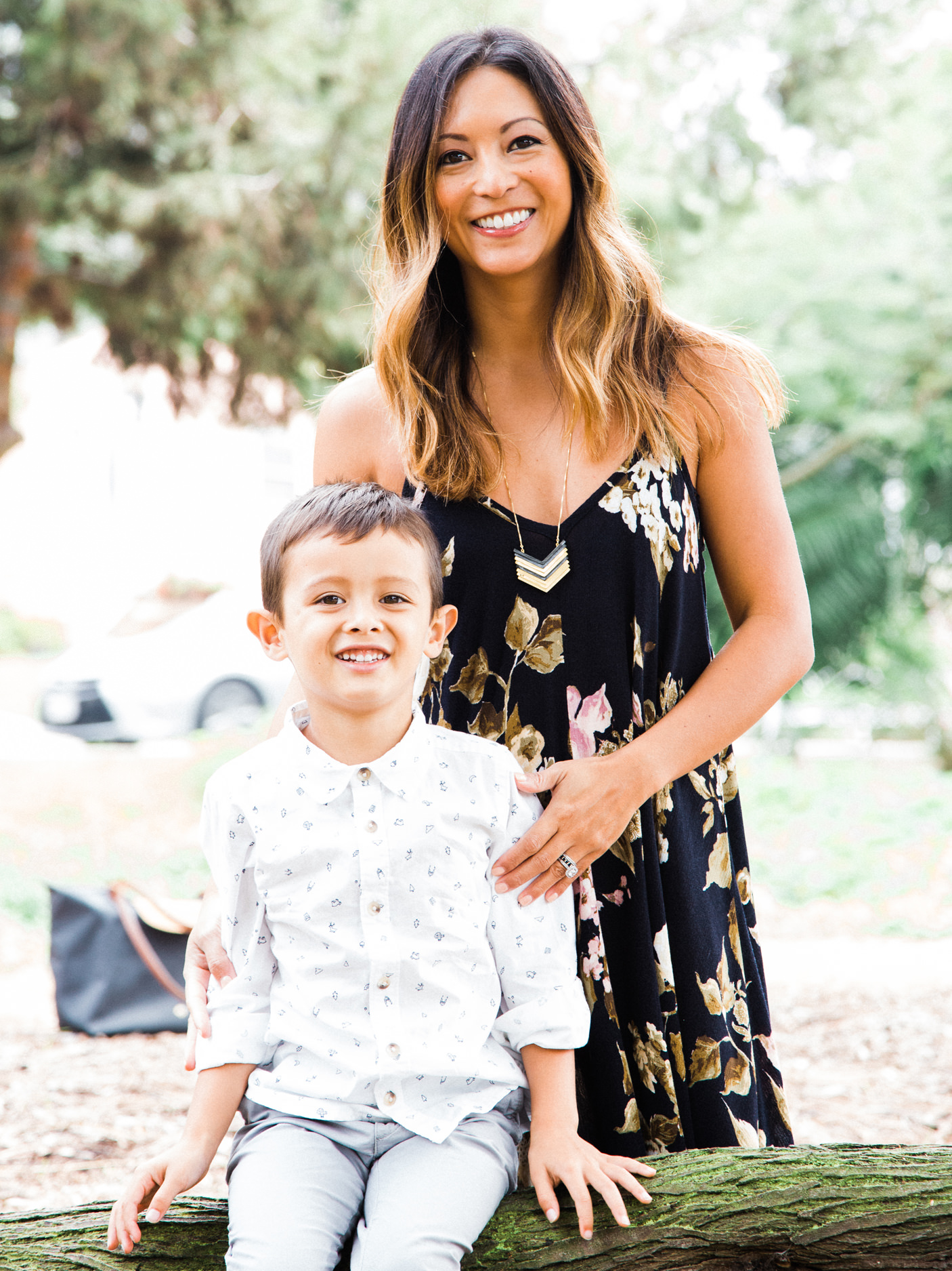 Valley Park Hermosa Beach Valley Park Hermosa Beach Family Portrait Photographs and Valley Park Hermosa Beach Family Portrait Photography from Fine Art Family Portrait Photographer, engagement photographer and Wedding Photographer Daniel Doty Photography.