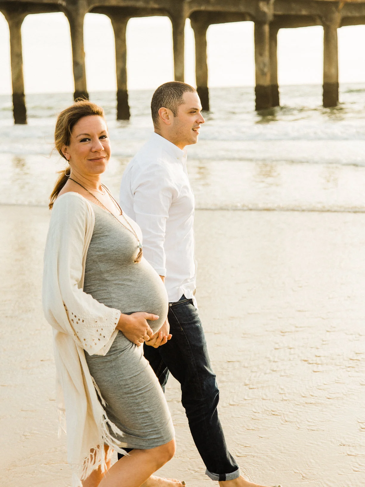 Juli and Tim Maternity Portrait Session at The Manhattan Beach Pier in Manhattan Beach, CA from Daniel Doty Photography. Maternity Portrait Session at The Manhattan Beach Pier Photographs and Maternity Portrait Session at The Manhattan Beach Pier Photography from Fine Art Family Portrait and Wedding Photographer, engagement photographer and Wedding Photographer Daniel Doty Photography.