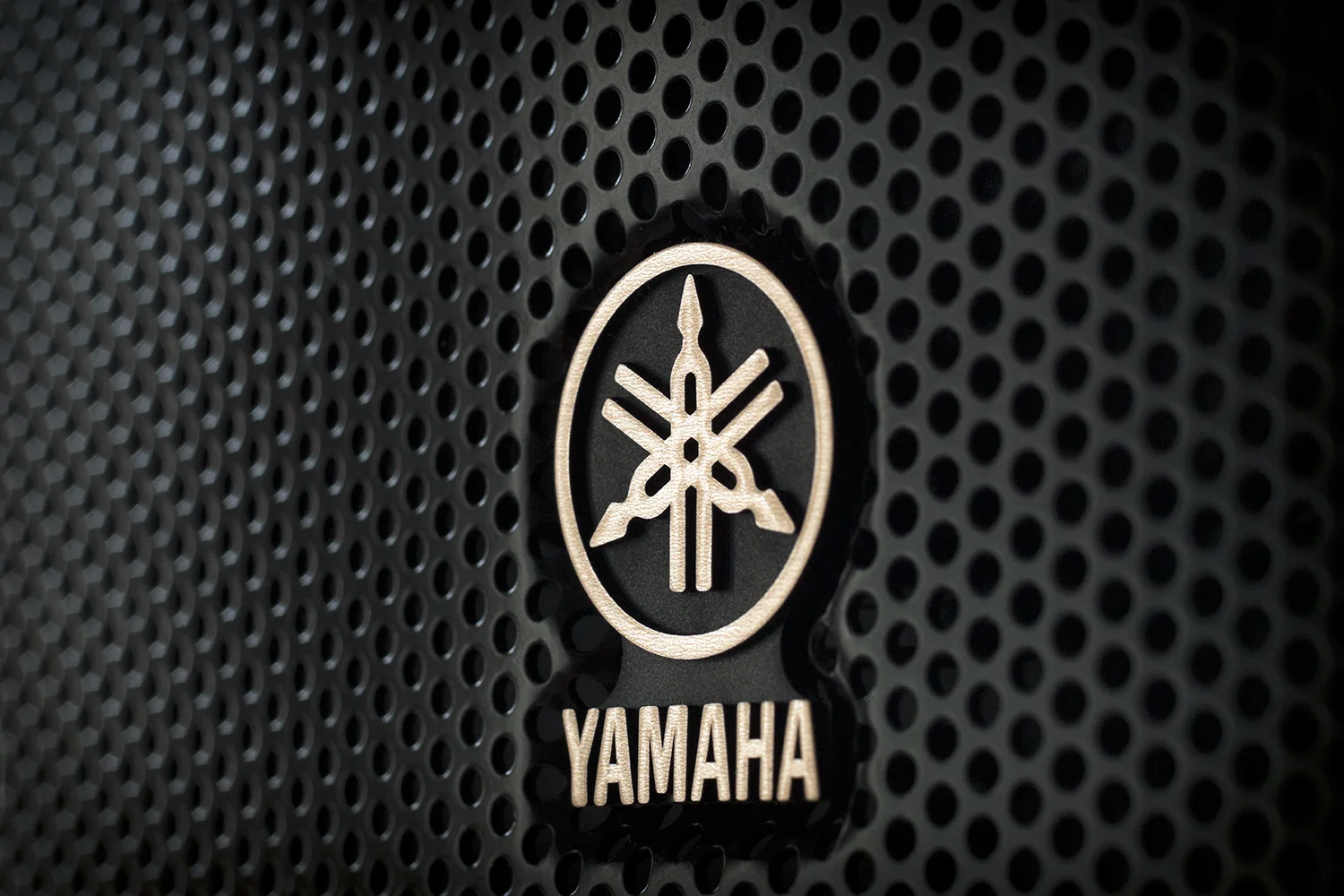  Yamaha Amplifiers 