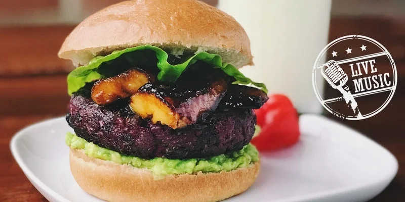 The Core Burger & Cocktail Night