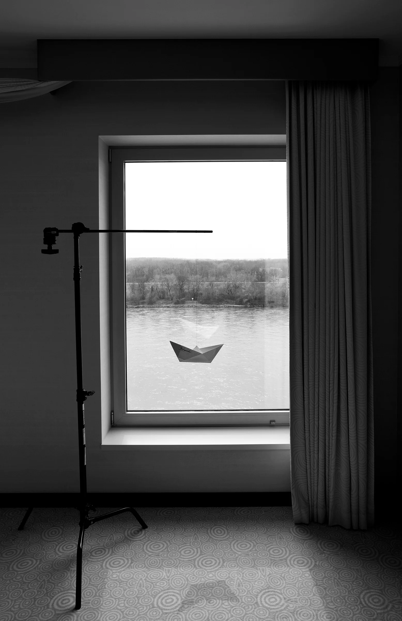 07_09_Kempinski boat.jpg