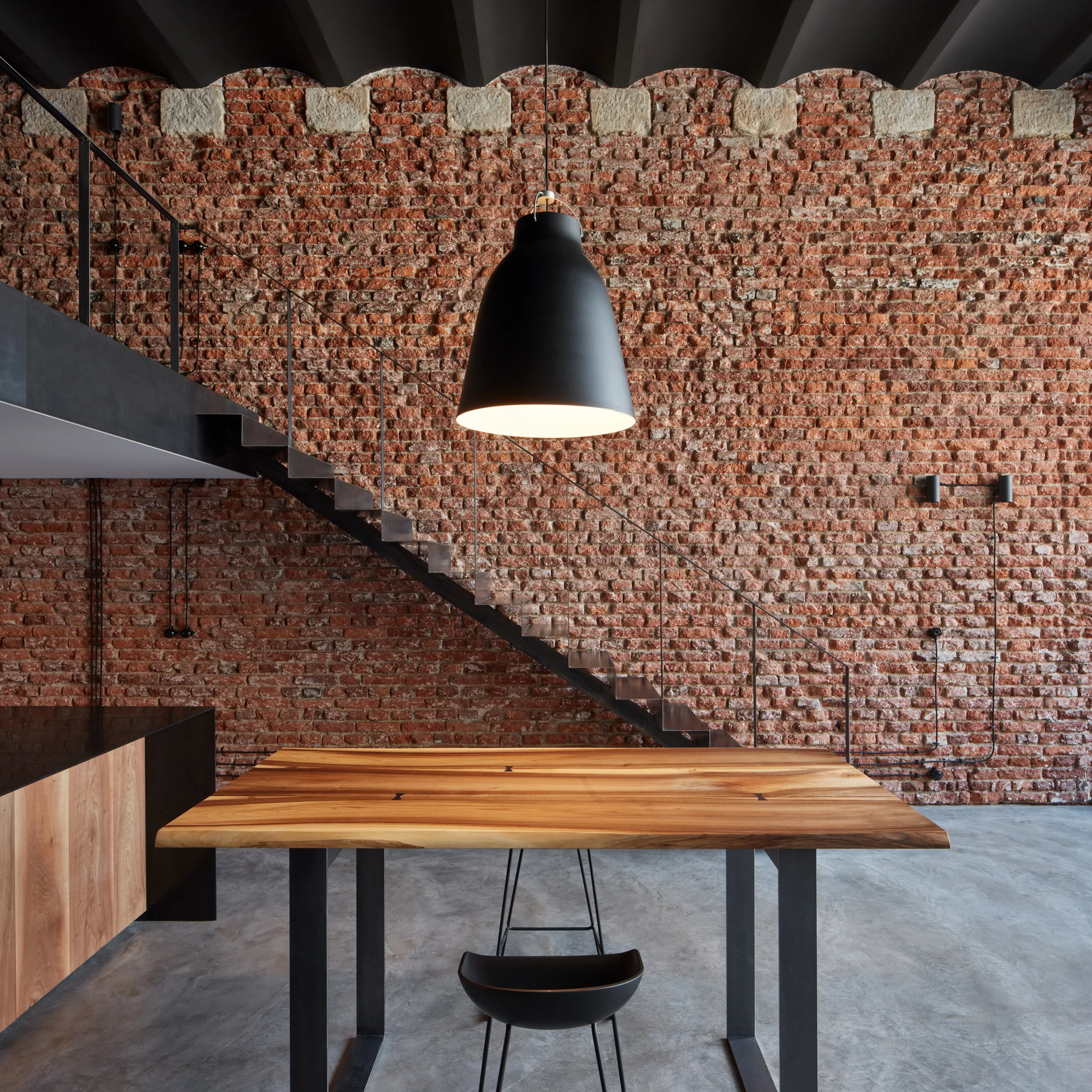 _THUMB3_CMCa_Loft_Holesovice_BoysPlayNice.jpg