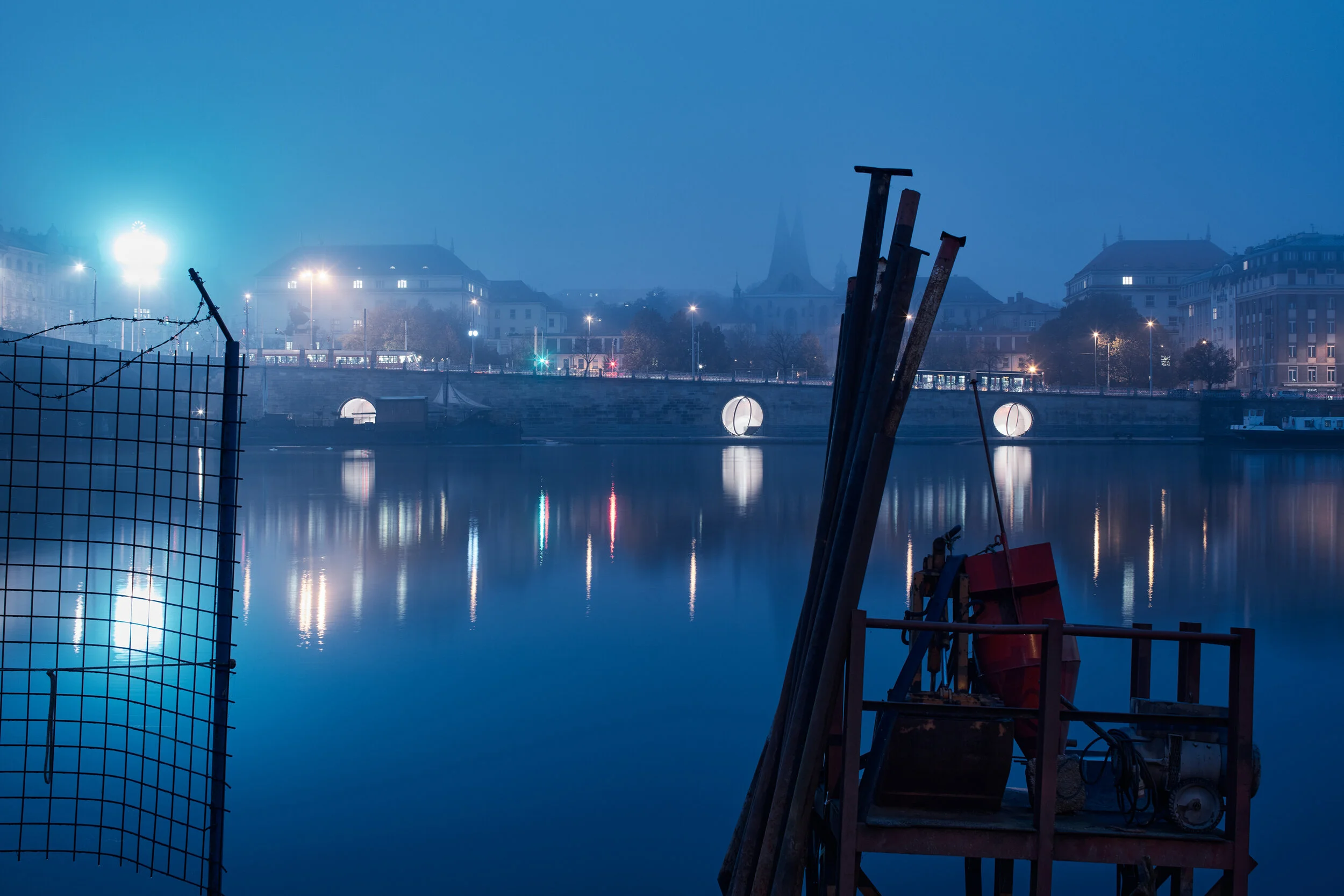 59_Petr_Janda_Brainwork_Prague_riverfront_Horejsi_embankment_BoysPlayNice.jpg