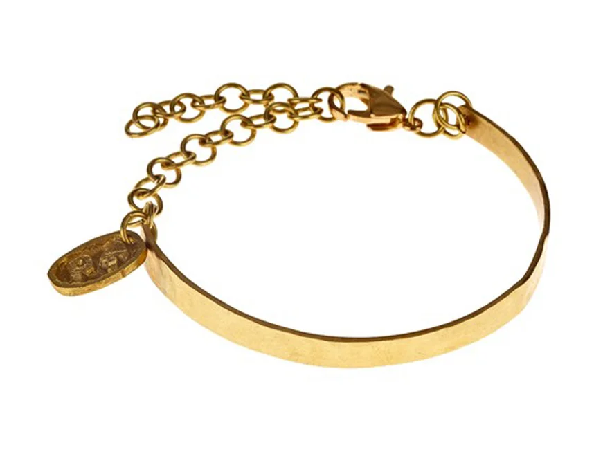 People Tree - Not everything is my taste but People Tree has some really beautiful clothes and some lovely jewellery. I love the bracelet above. I also just treated myself to this one. 
