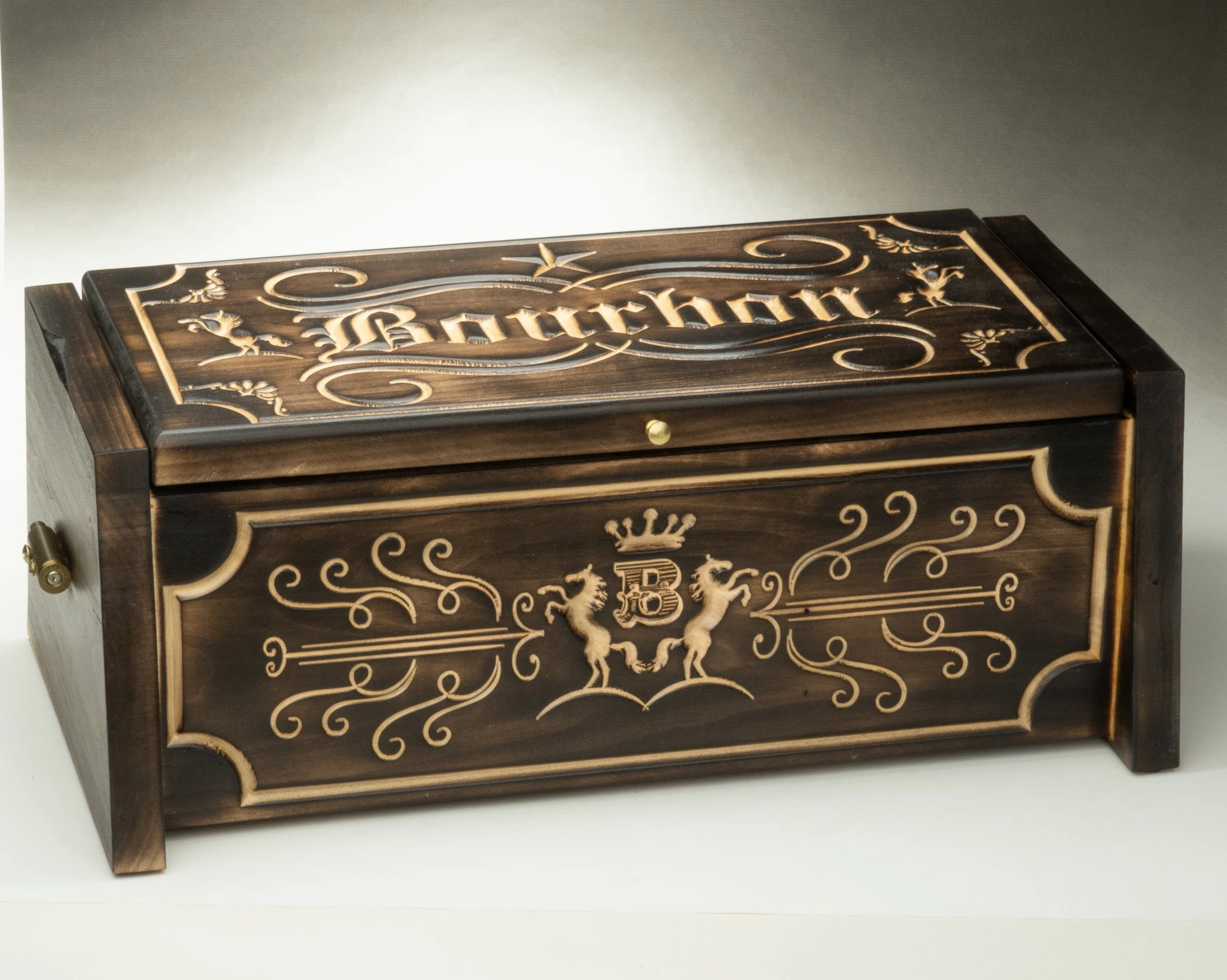 BOURBON BOX DSC03425.jpeg