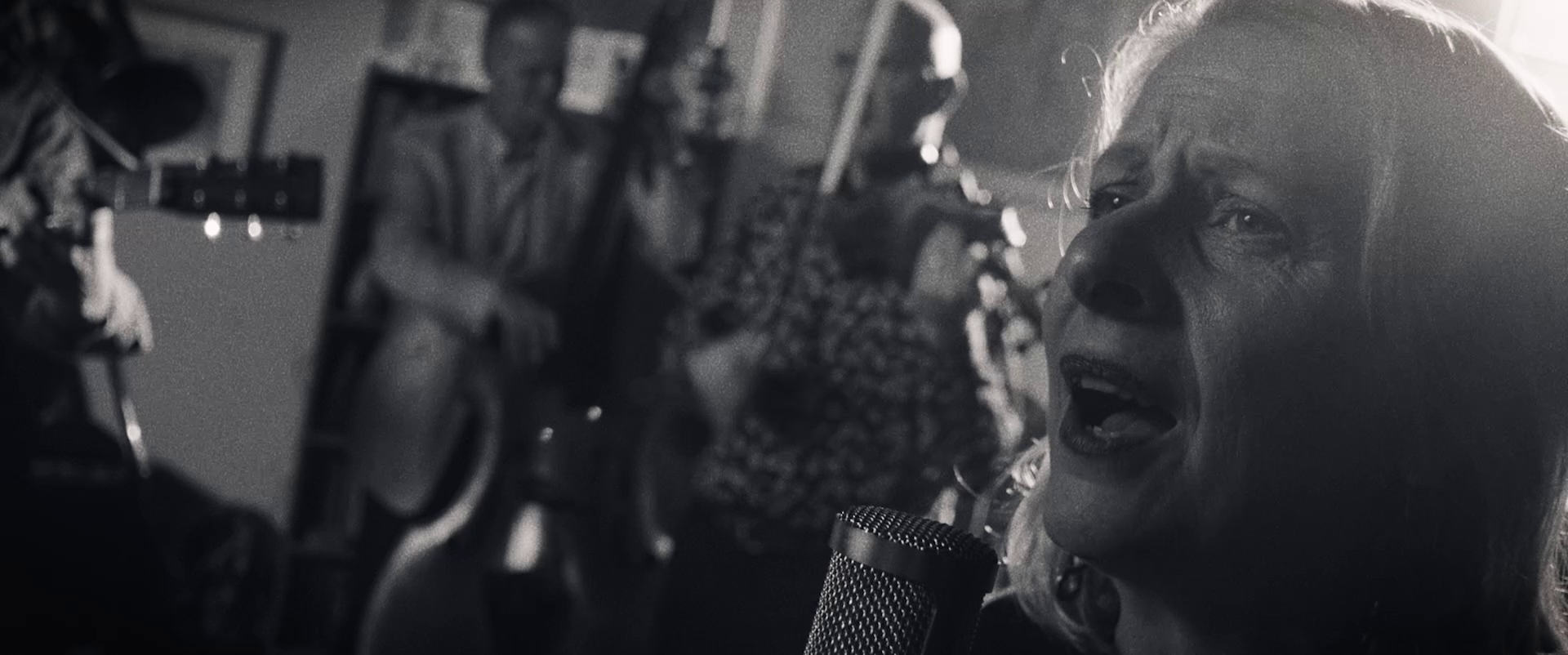 Louise Blackwell & The French Set | "Le Petit Commerce"