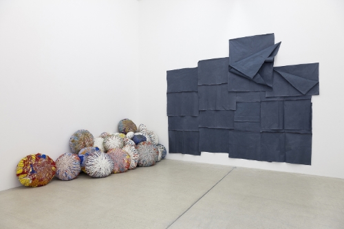 Unknown Data, Exhibition by Sheila Hicks.