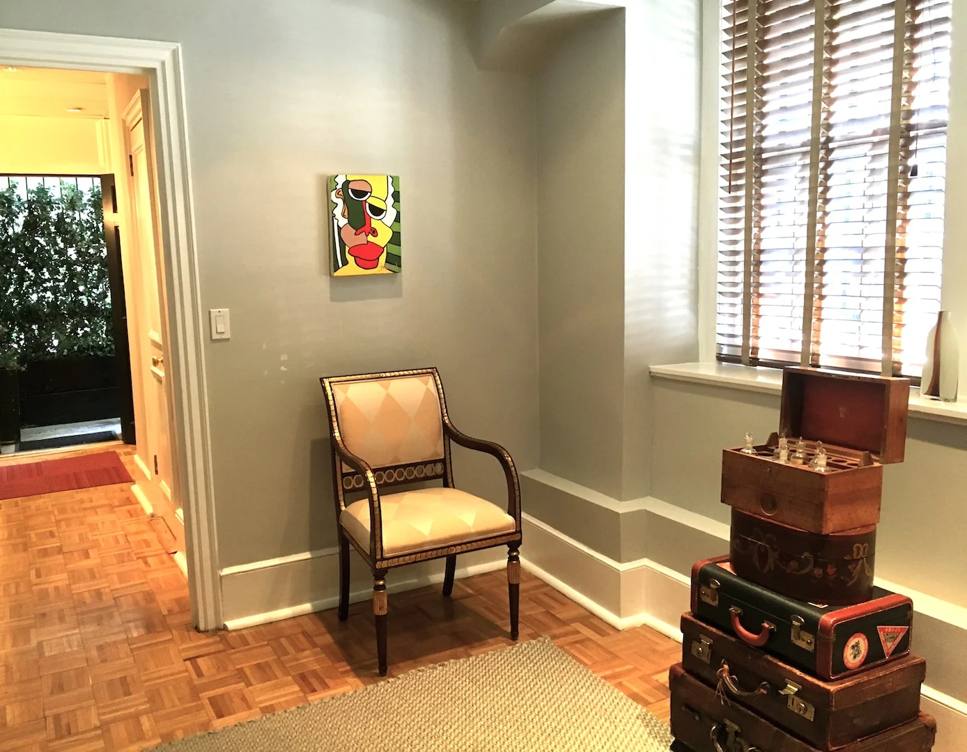  STAGED MEDICAL OFFICE WAITING ROOM 