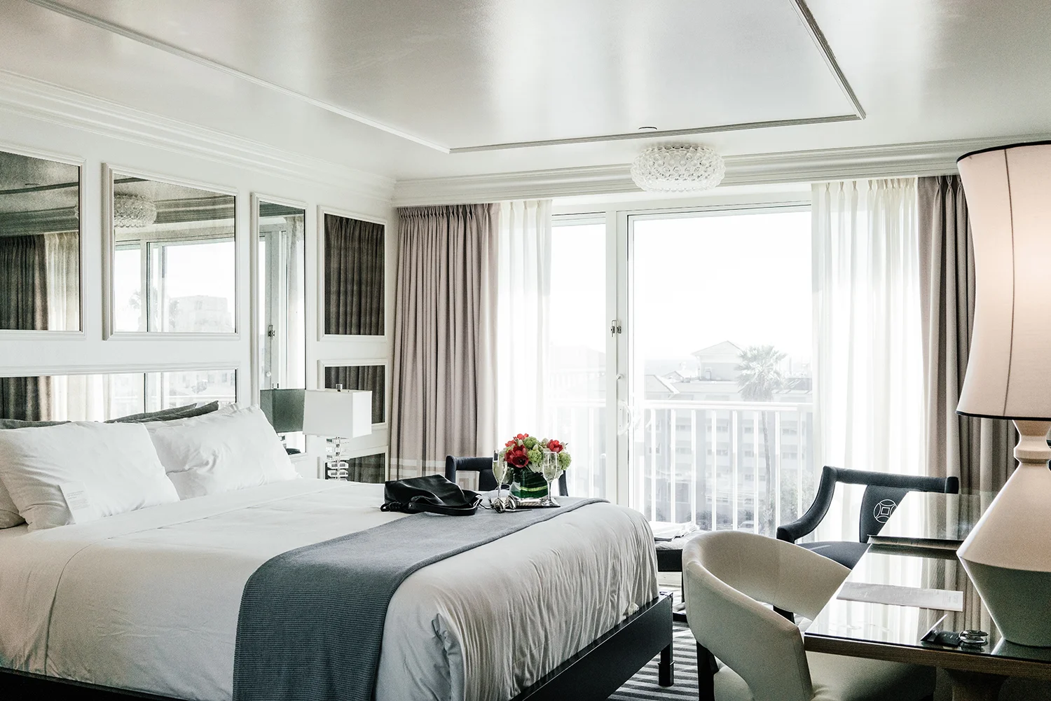 Cozy ocean view room