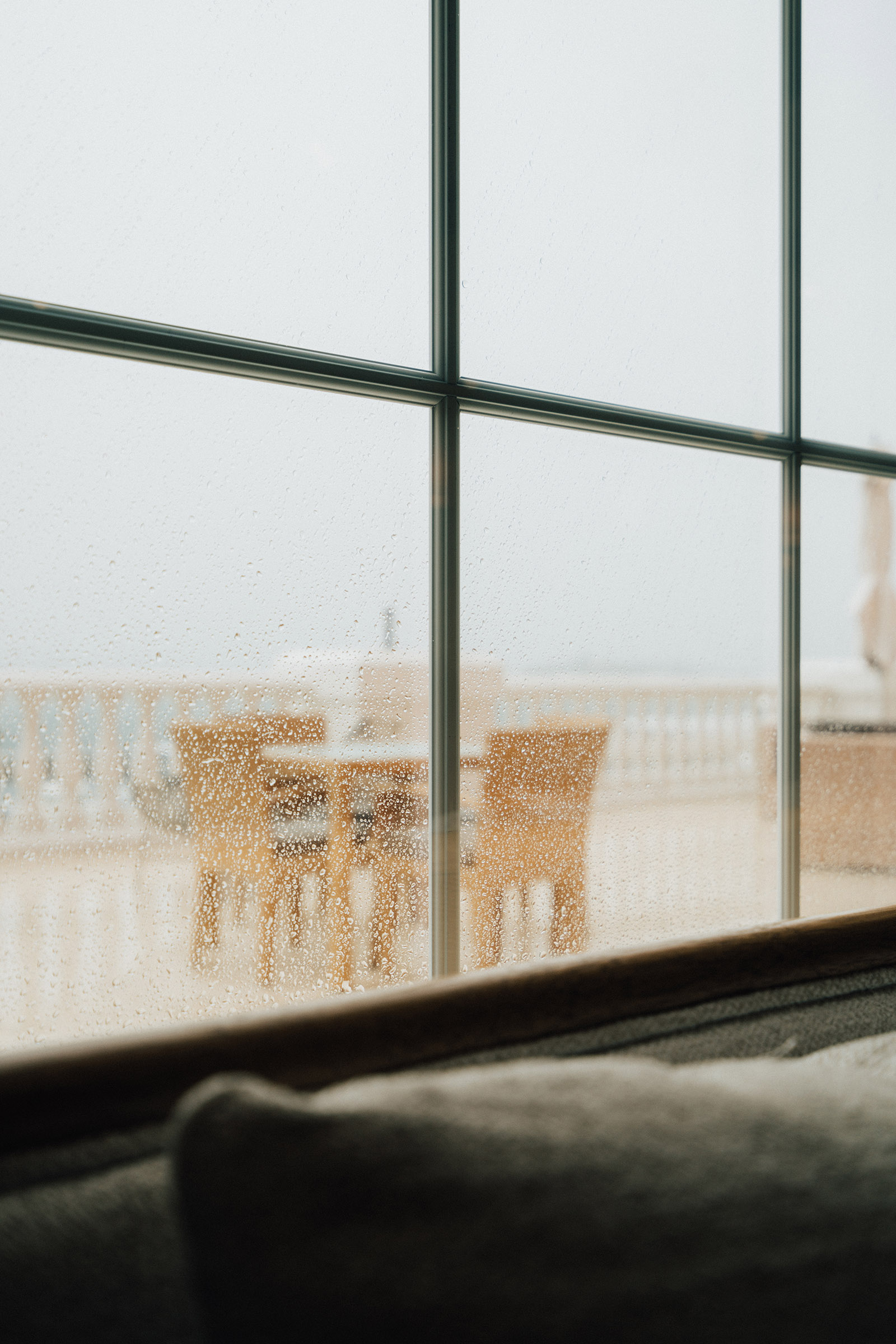 It was raining the day we landed, so we spent the afternoon in the Gold Lounge