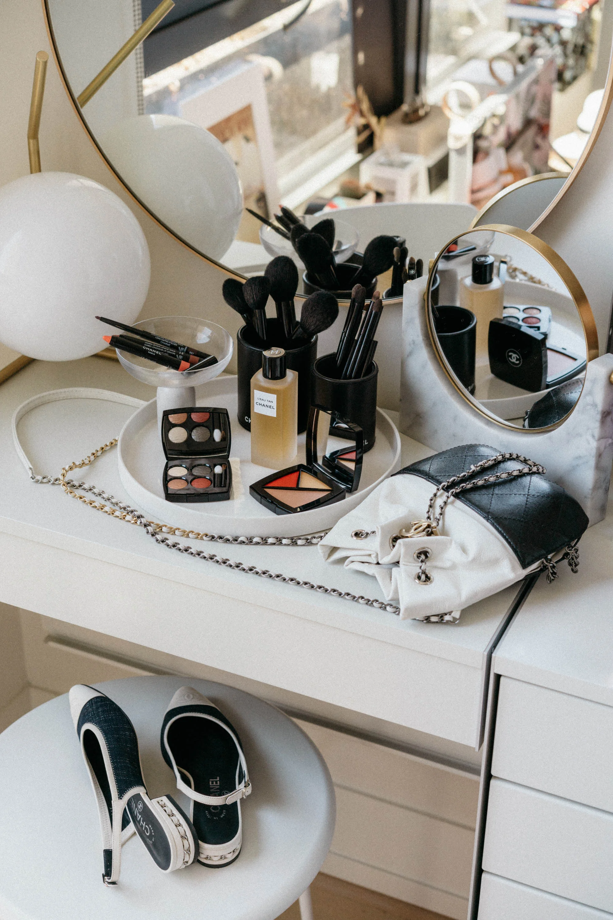 Chanel Beauty , Chanel Bag, Chanel Shoes, Menu Mirror