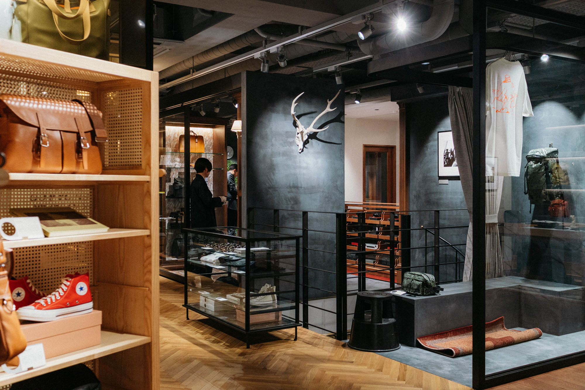 Porter / Yoshida & Co – super cool mens selections of bags and other accessories. There’s a few of these stores and they’re all fantastic!