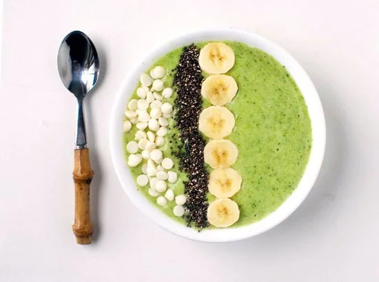 green-grape-smoothie-bowl