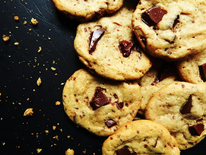 FOTO VÍA BRUNI´S BOULANGERIE - THE BEST BROWN BUTTER CHOCOLATE CHUNK COOKIES