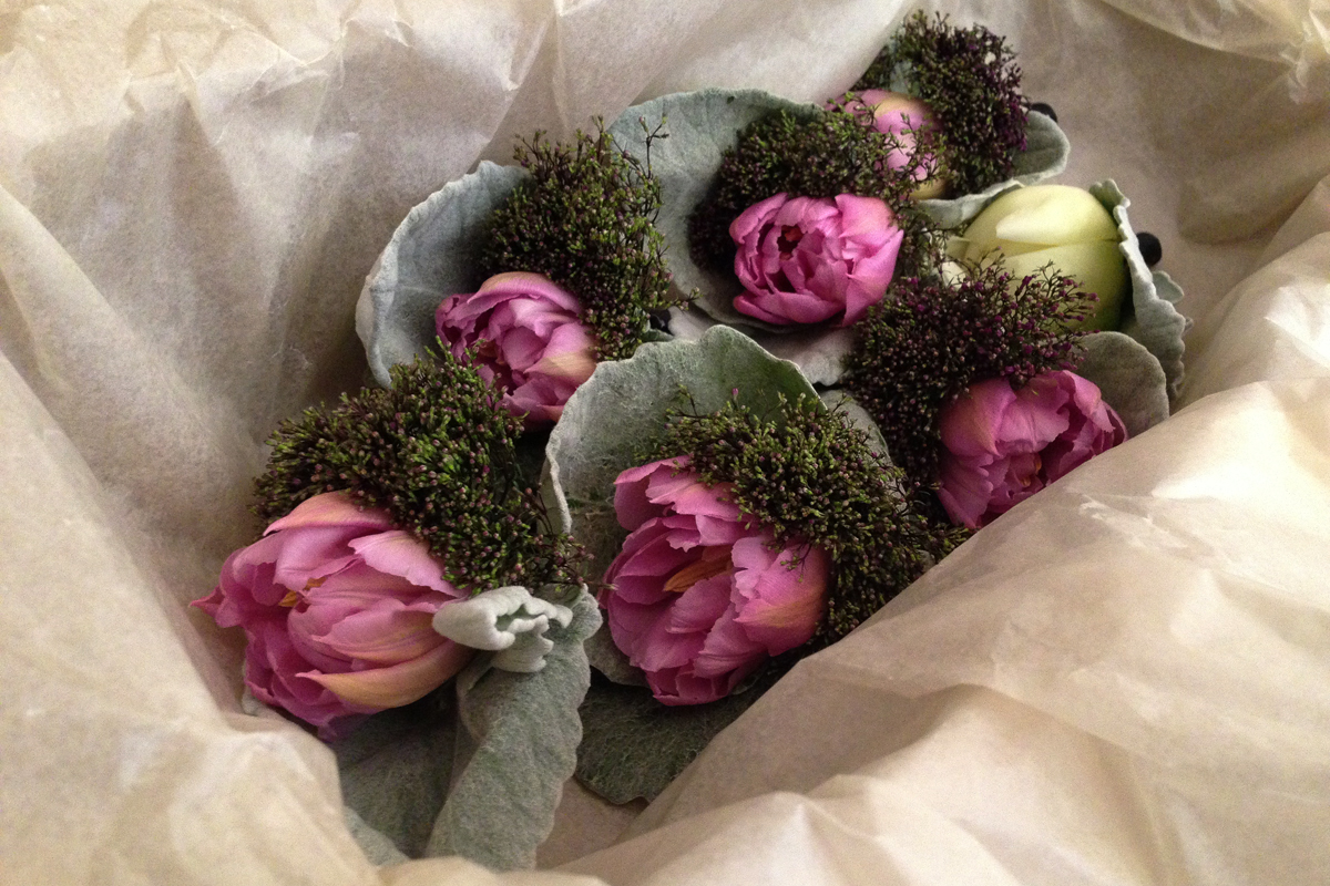 boutonnieres.jpg