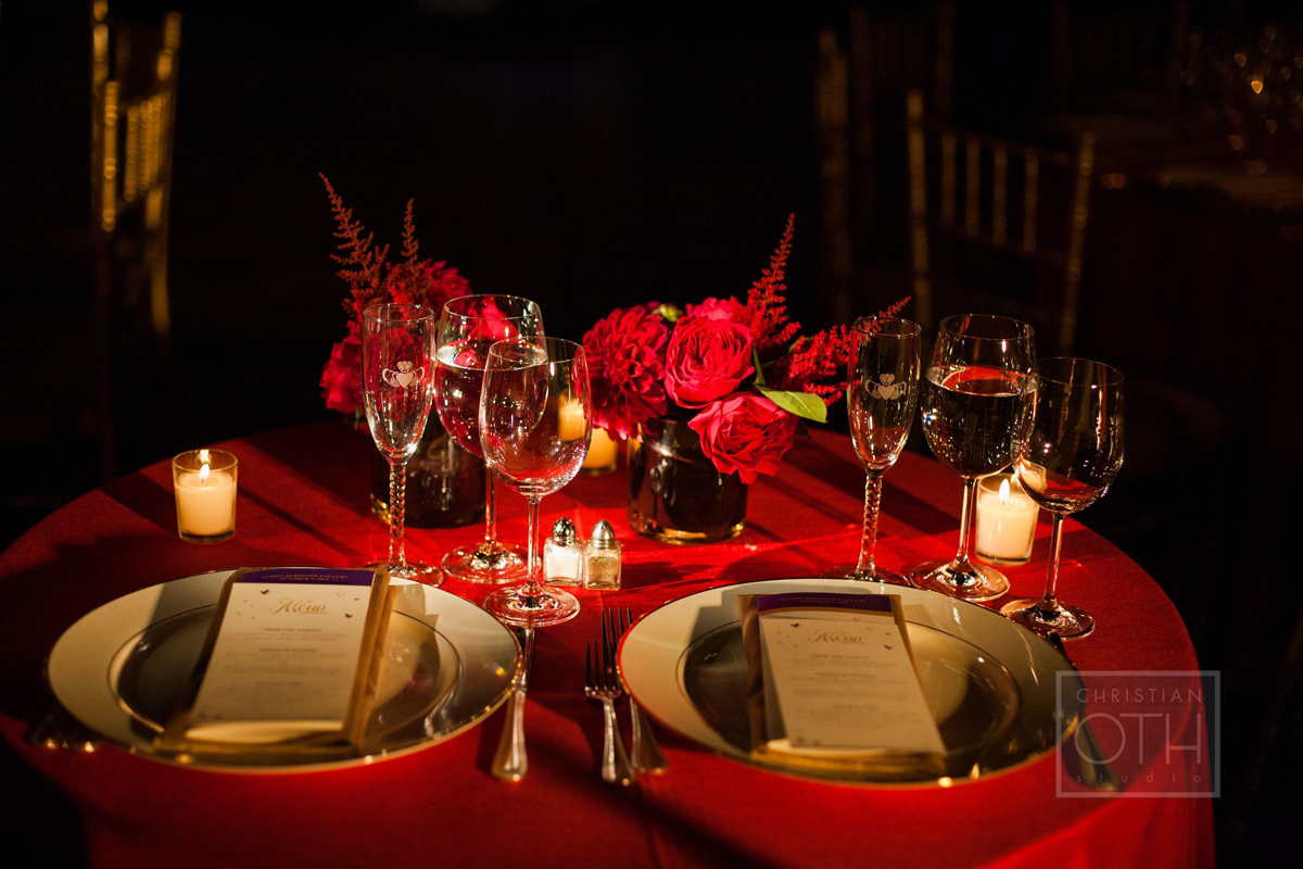   Sweetheart table.   Photo: Sue Kessler of  Christian Oth Studio  