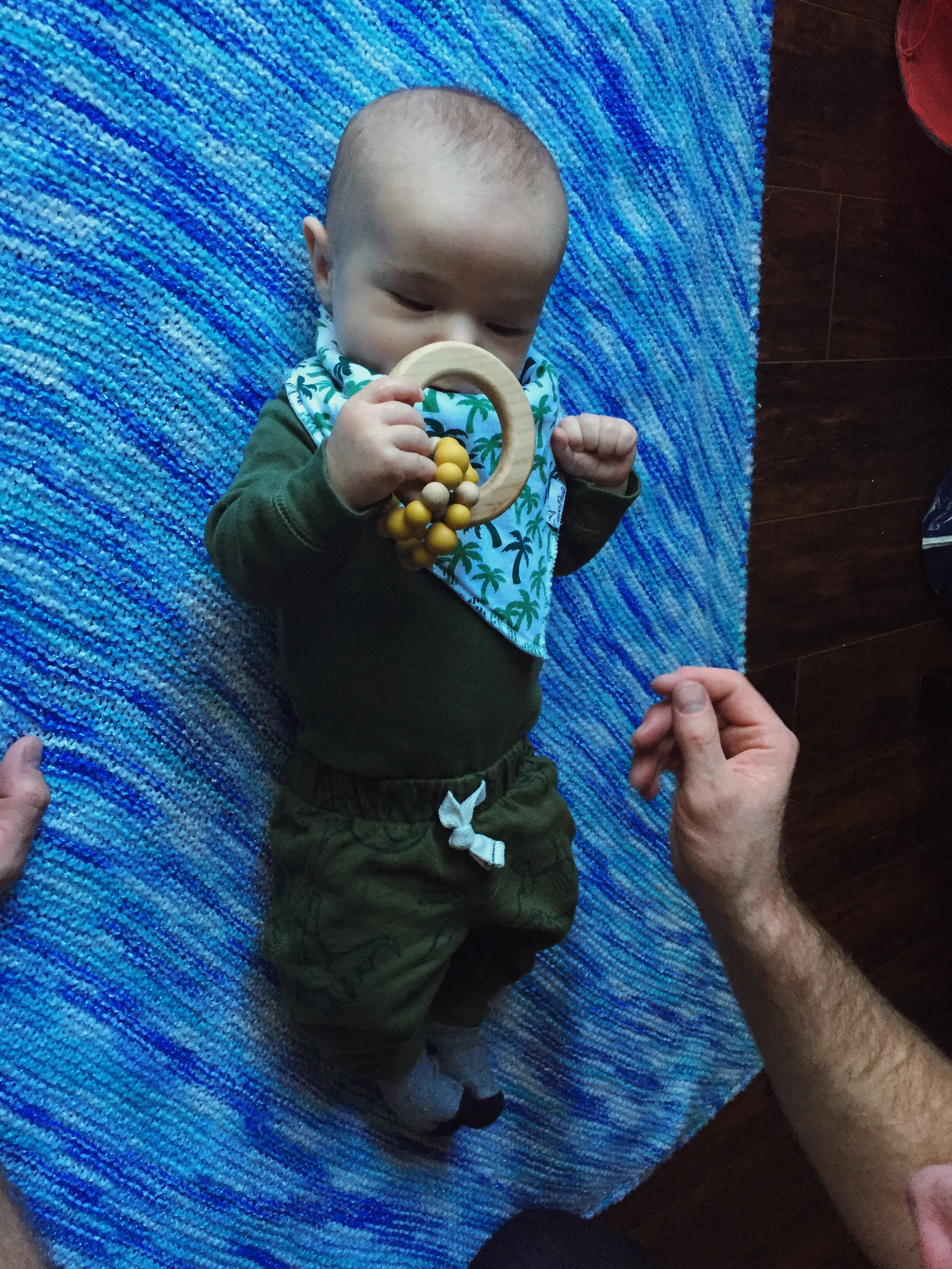  Learning this ‘holding’ thing his hands can do 