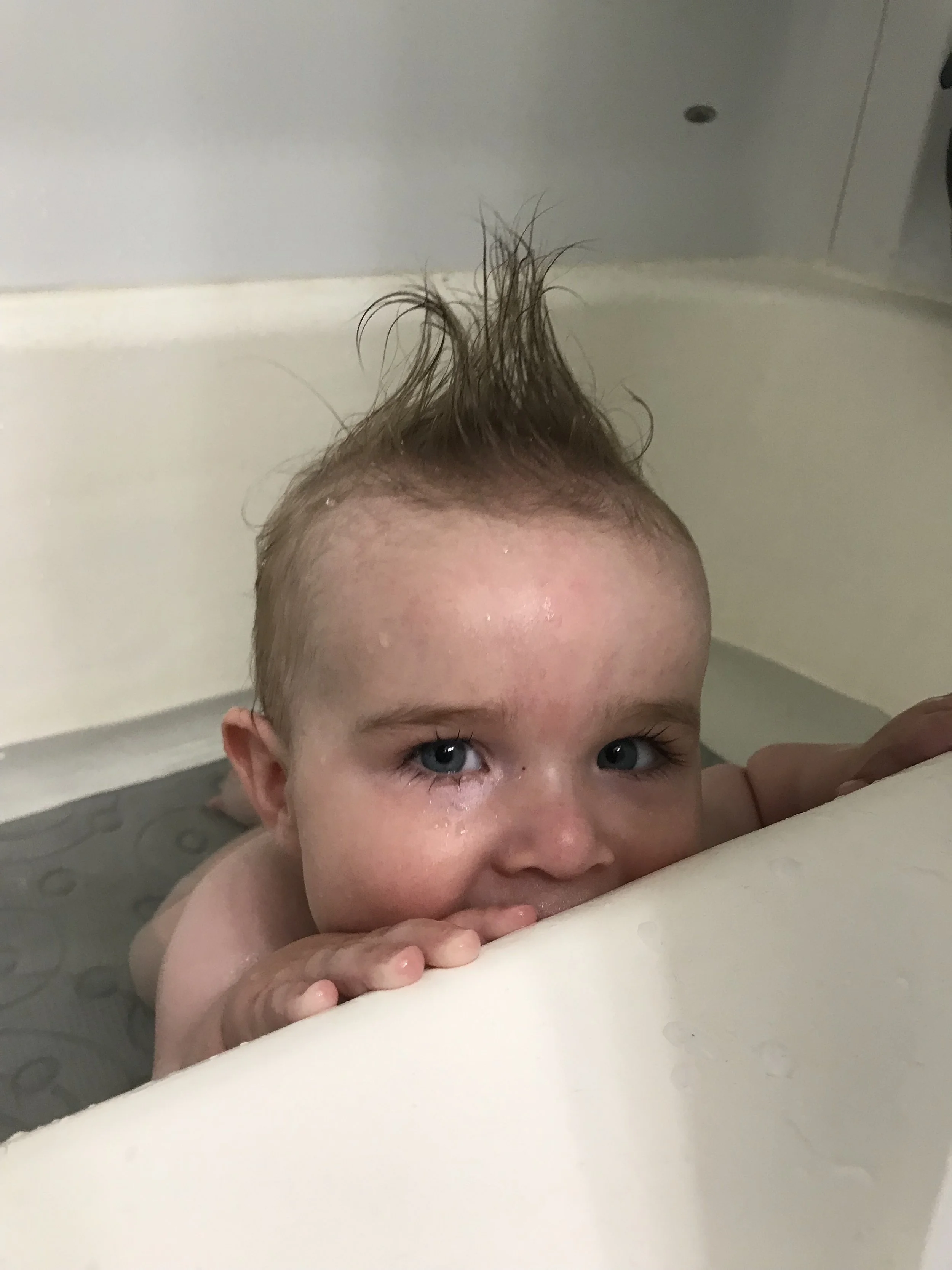  My hair is growing so fast, and bathtime is getting more and more fun! 