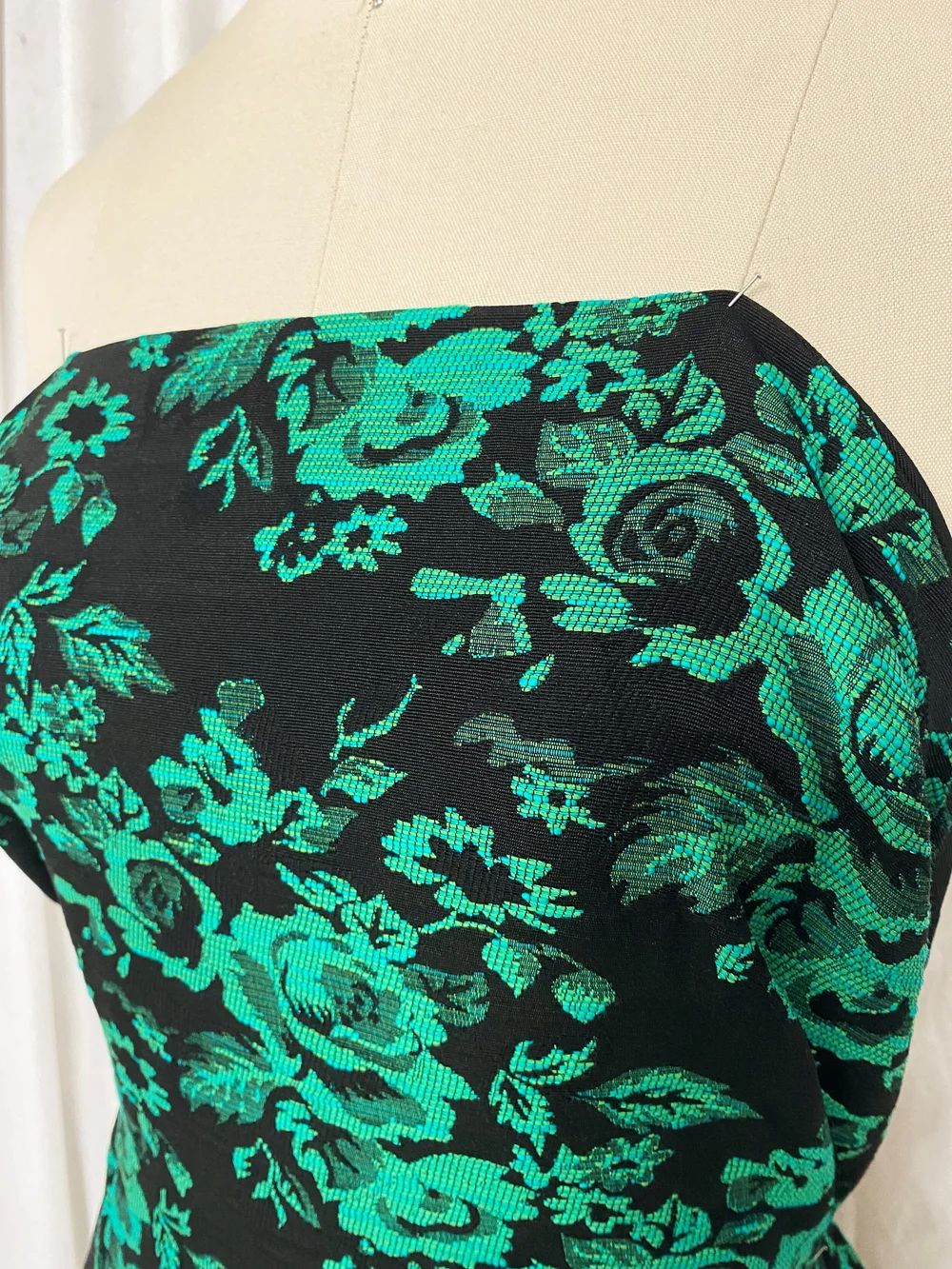 slim fit dress slacks Brocade Bamboo Maxi Dress S main image 0