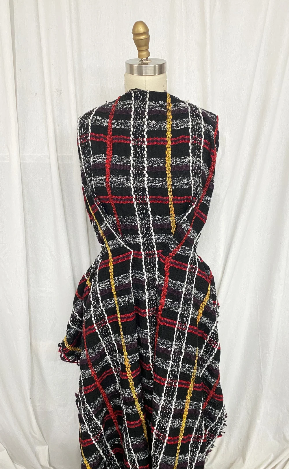 4 3/4 Yds Red/Black/Grey/Yellow Missoni Knit. $495 — Mendel
