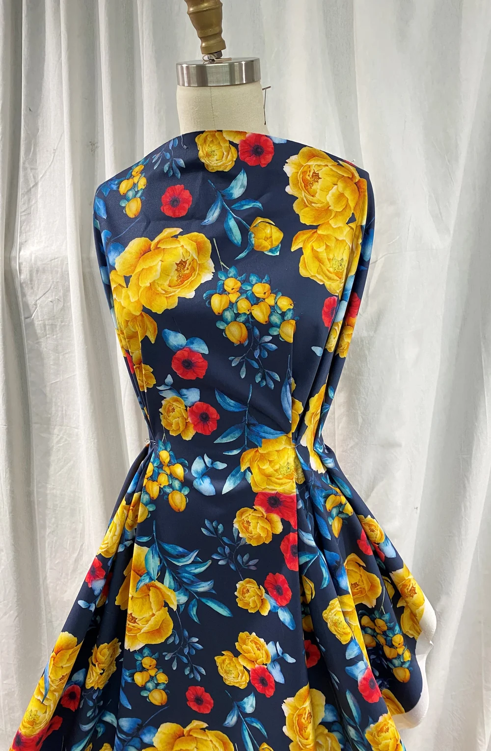 2 1/2 Yds Blue/Red/Yellow Rose Printed Cotton Stretch $275 — Mendel Goldberg Fabrics NYC