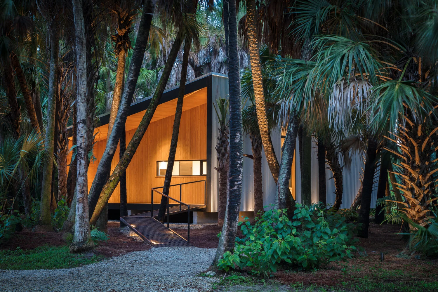 001_MikesCabin_RGP.jfif