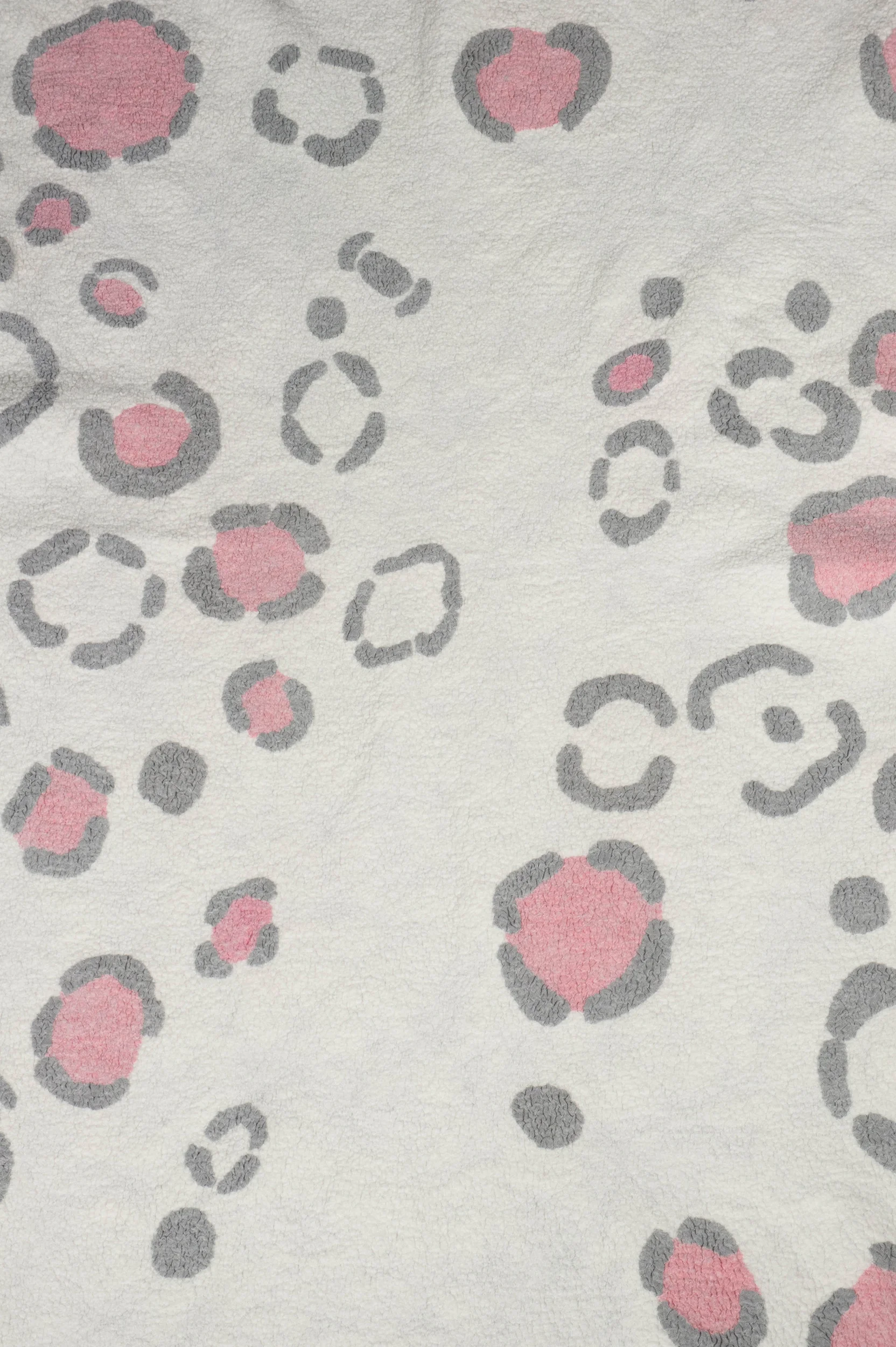 leopardblktdetail.jpg