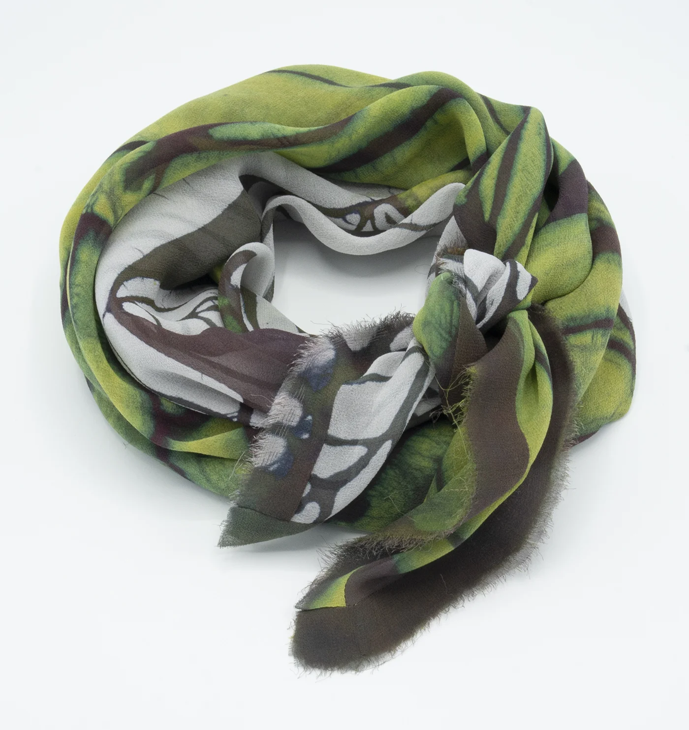 Banana Leaf tied three quarter.jpg