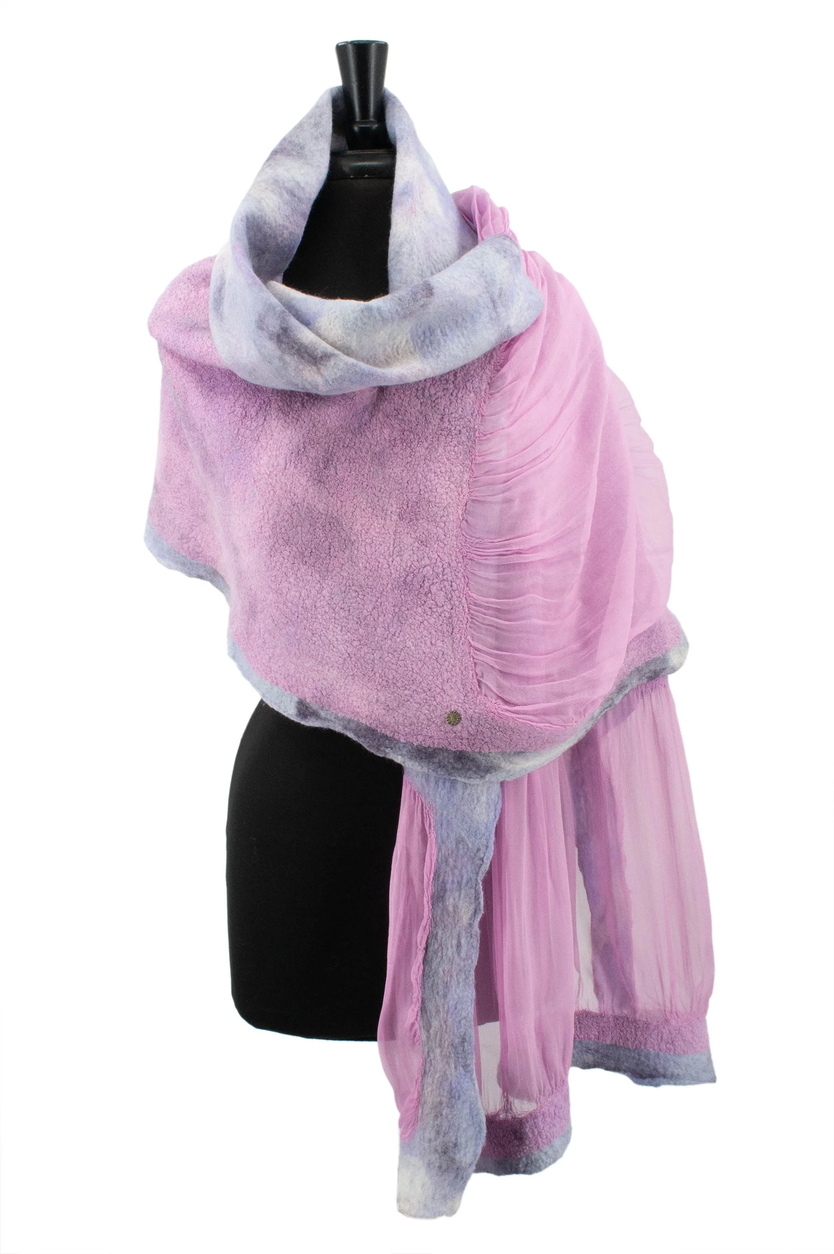 GW flo lilac shoulder toss.jpg