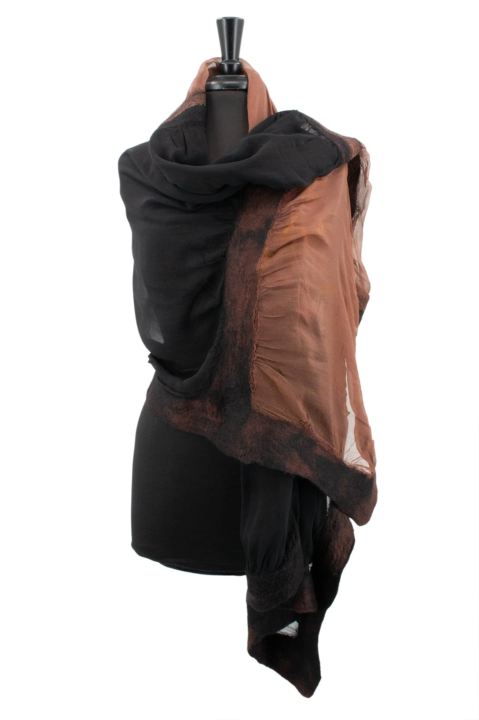 GWH blk cinnamon shoulder toss.jpg