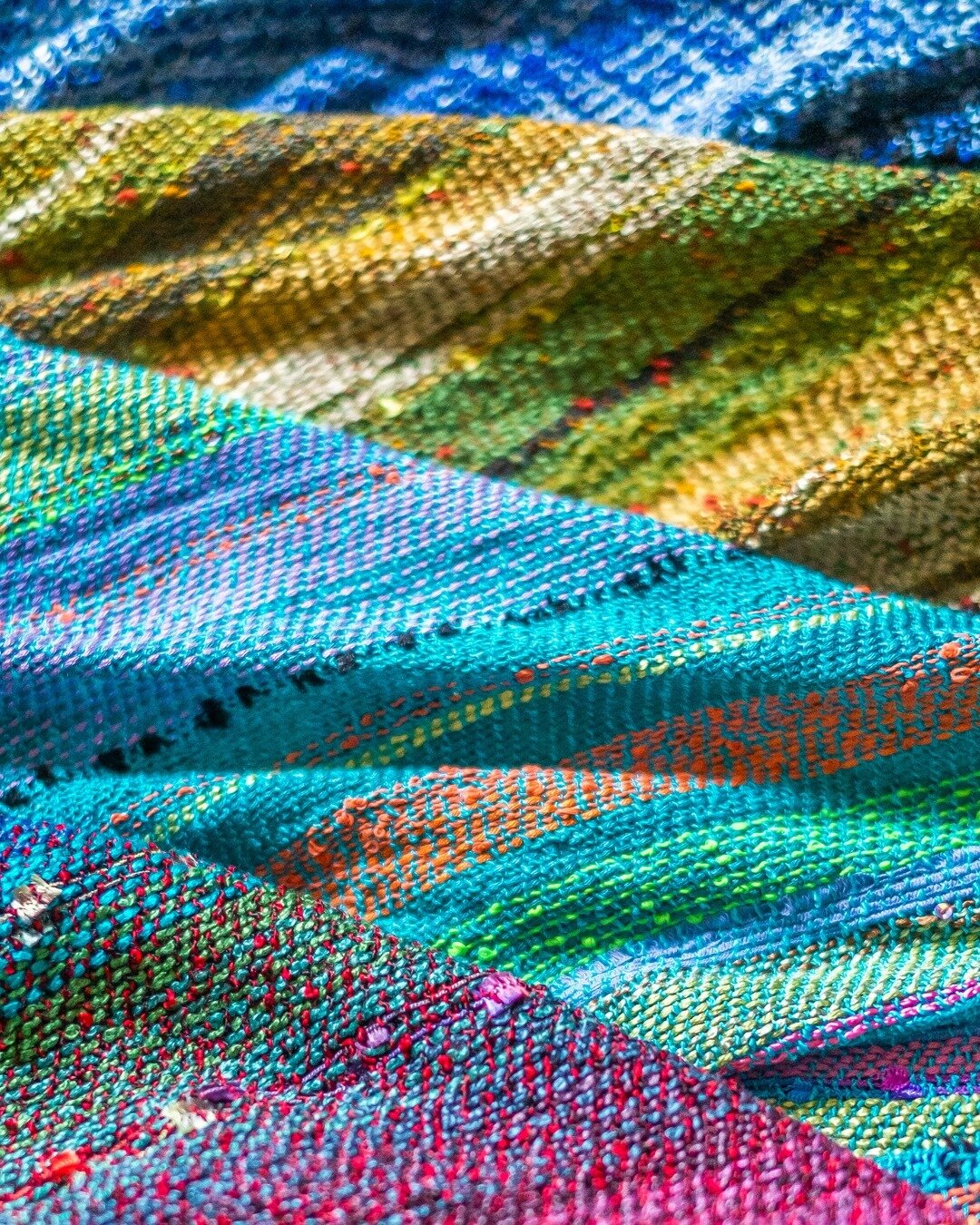 New mobius shawls, just in time for fall! Care to take a peek? #hettyfriedman ⠀⠀⠀⠀⠀⠀⠀⠀⠀
⠀⠀⠀⠀⠀⠀⠀⠀⠀
https://www.etsy.com/shop/hettyfriedman?section_id=19920351