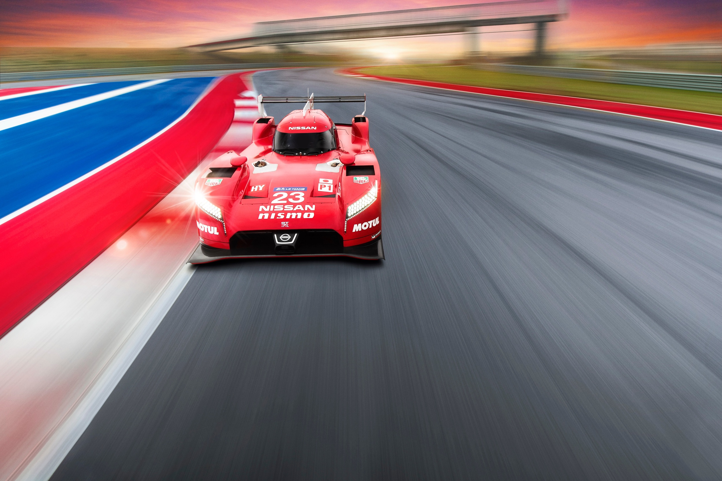 Nissan_LMP1_featured_7.jpg