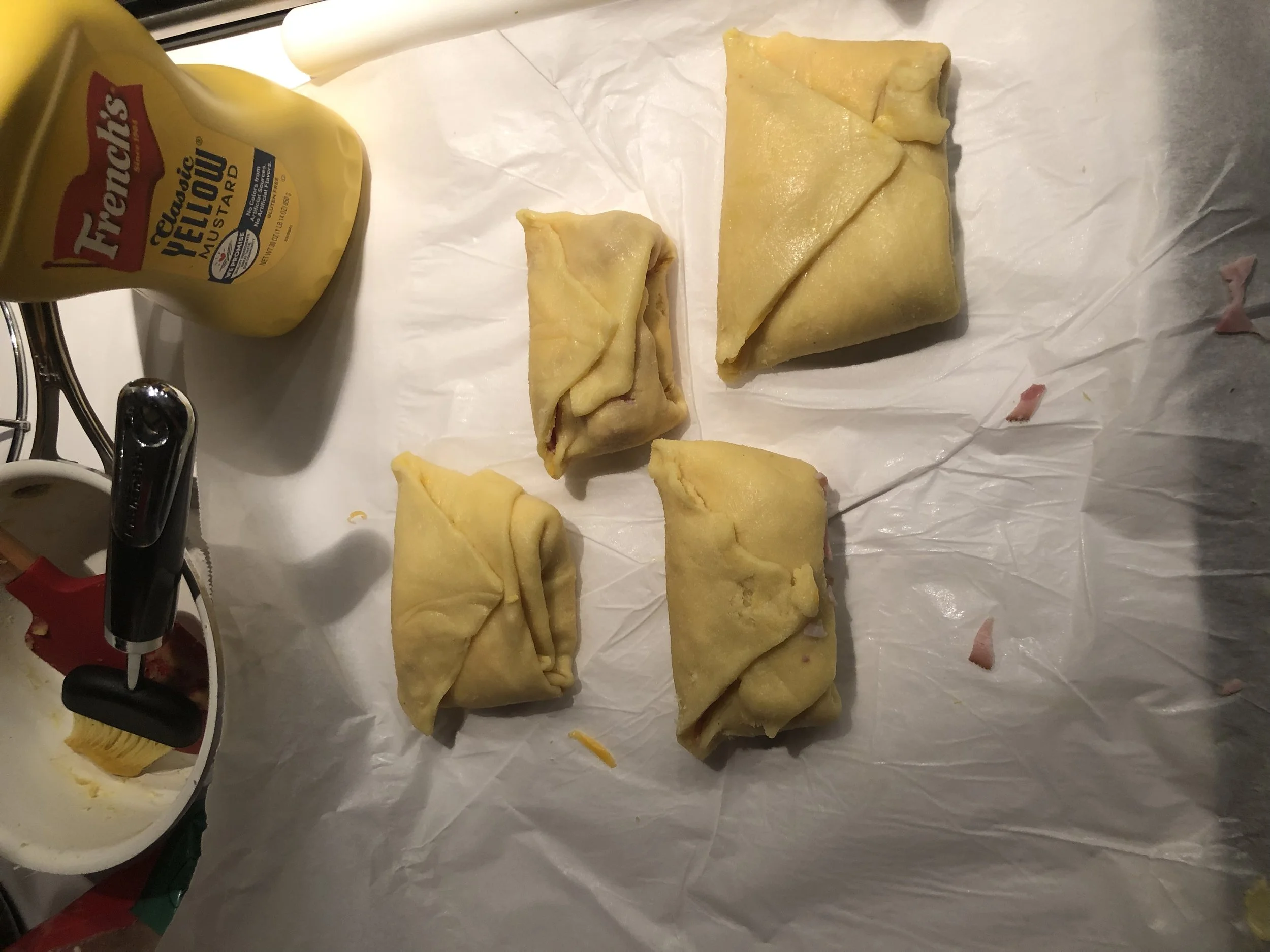I’m sure Peter will be able to tell me the real name for it but let’s call it an envelope! I was tempted to add a name in mustard and a ham or cheese “stamp” (imagine that at a food truck!)