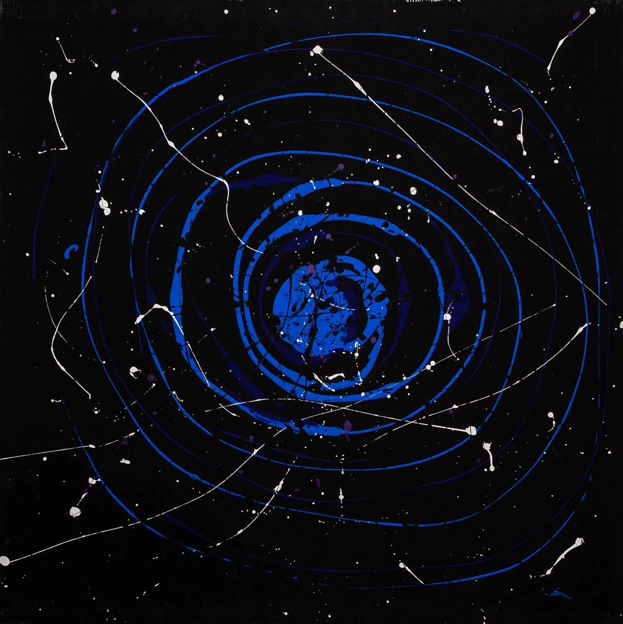 Blue scintillations