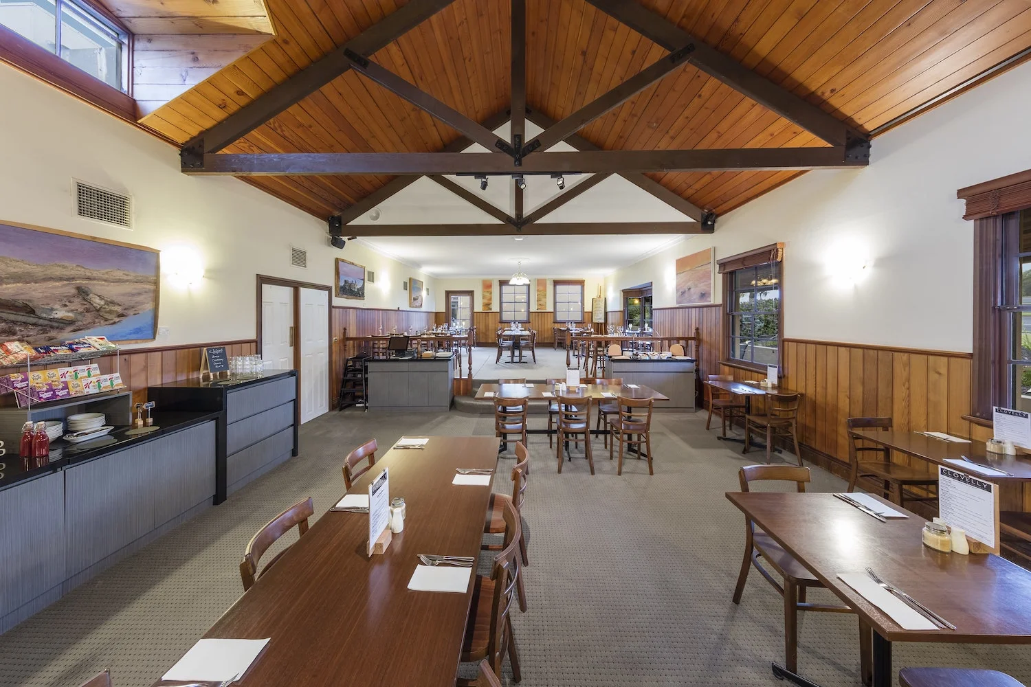 best-western-olde-maritime-warrnambool-hotel-accommodation-clovelly-restaurant-1.jpg