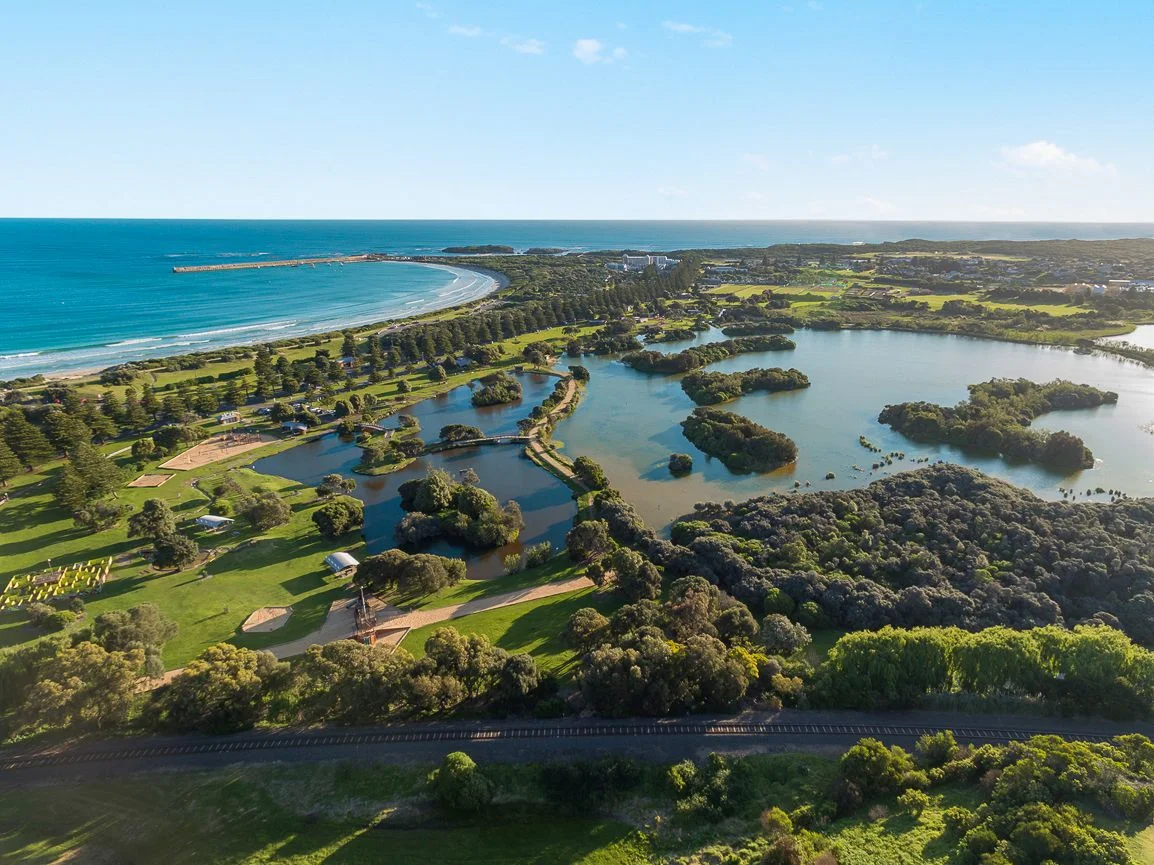 best-western-olde-maritime-warrnambool-hotel-motel-accommodation-aerial-view-2.jpg