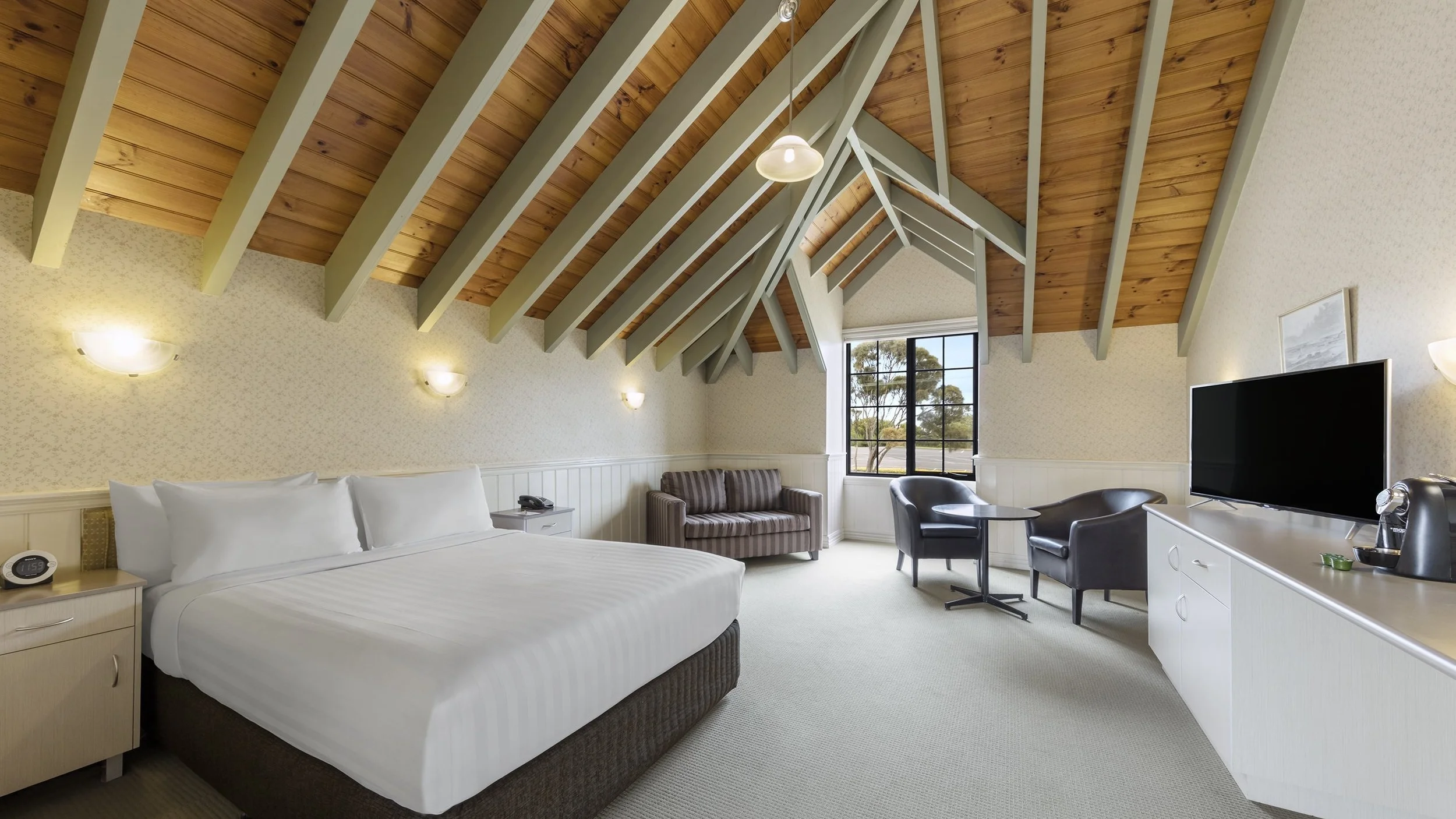 best-western-olde-maritime-warrnambool-hotel-accommodation-deluxe-spa