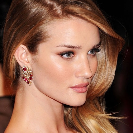 rosieHuntingtonWhiteleyLEDLightstim.jpg