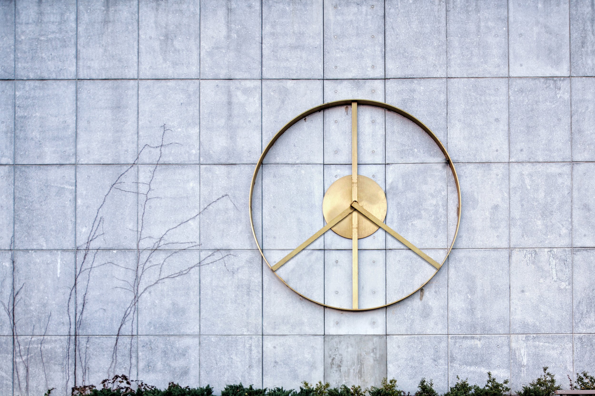 Peace Clock_Lina Viste Gronli_Sergio Pardo Lopez.jpg