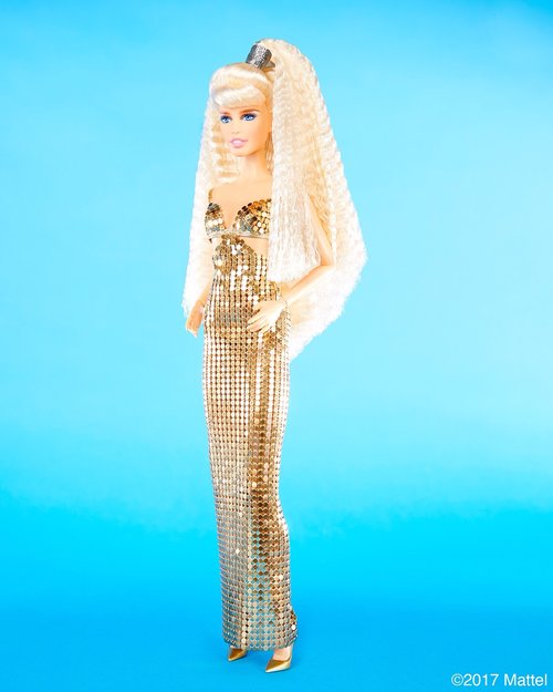 Everybody’s saying Claudia Schiffer is the real Barbie, so Mattel made ...