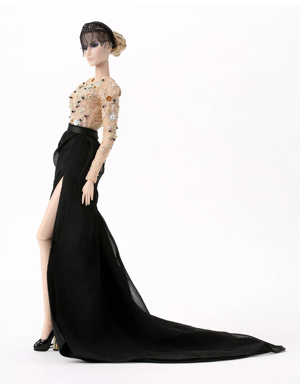 collectible fashion dolls