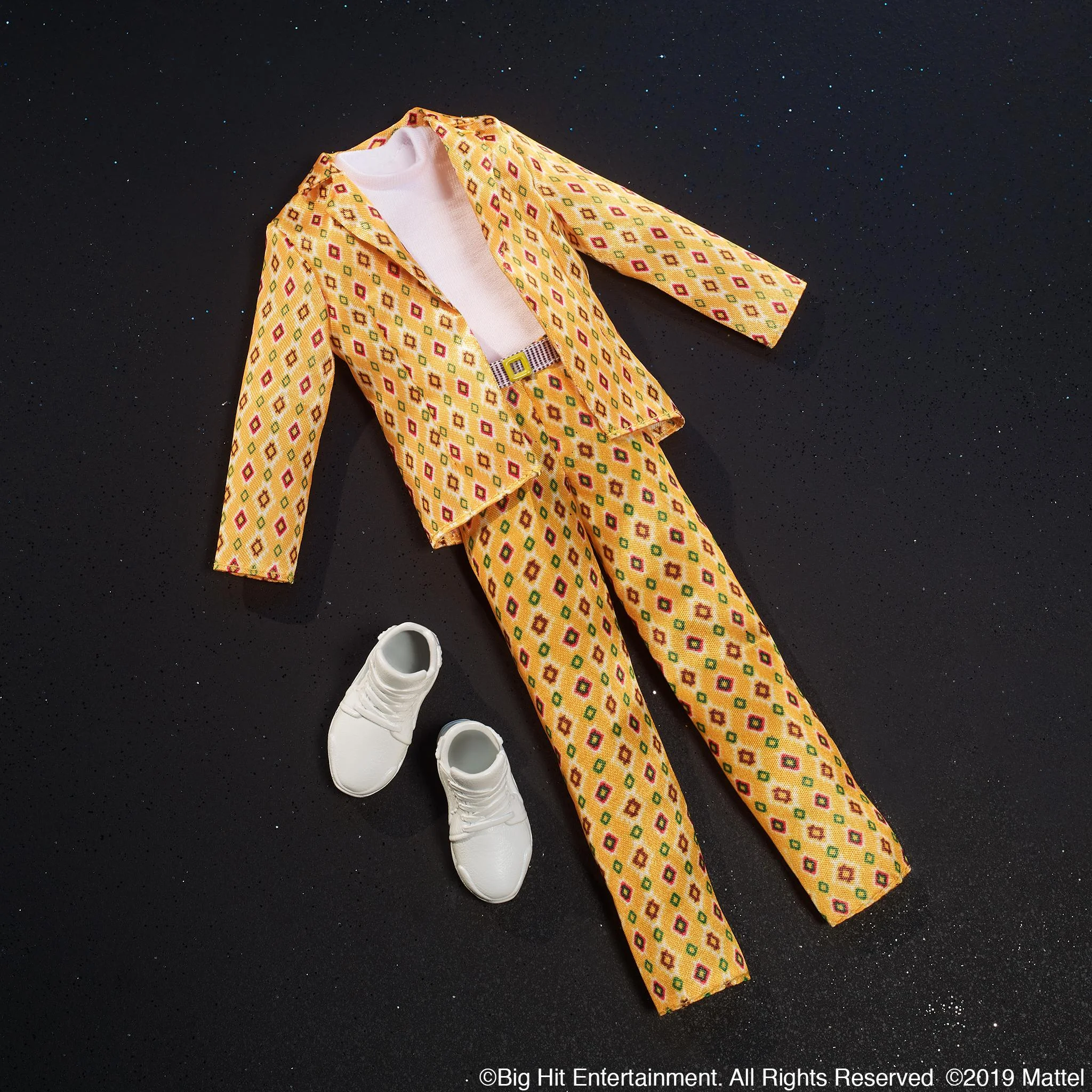 BTS_Jungkook_outfit_doll_mattel.jpeg