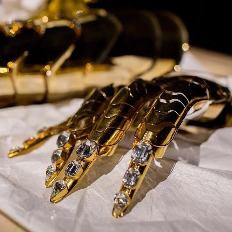 thierry mugler gloves