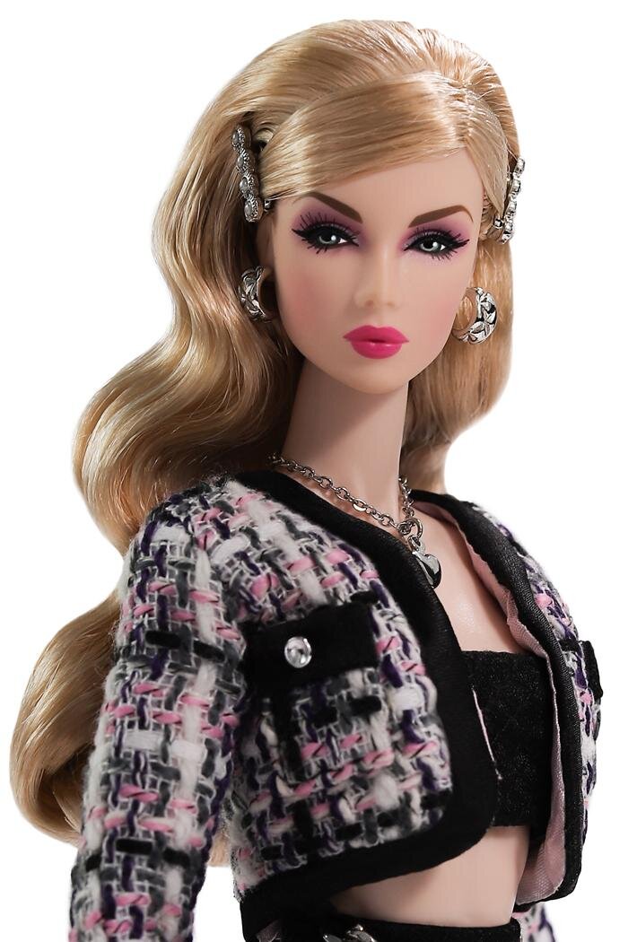 Not_Pretending_Eden_Blair_doll_Integrity_Toys_Legendary_convention_82130_CU.jpg