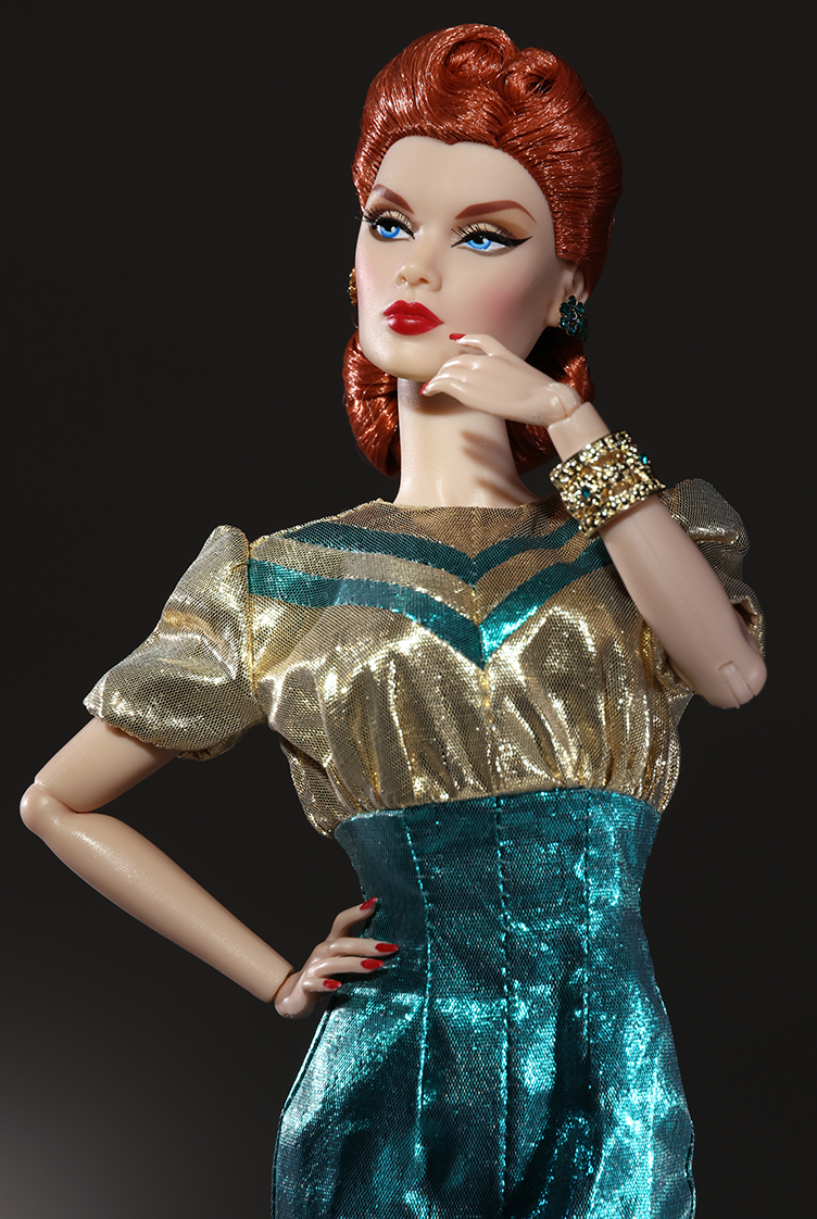 New_York_Bound_Victoire_Roux_doll_East_59th_73041_CU3.png